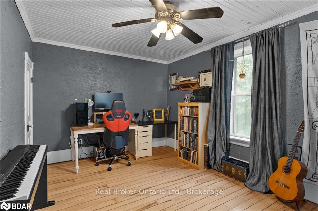 Photo 31 of 2378 Old Second Road North, Springwater, Rural Springwater — HOMEH
