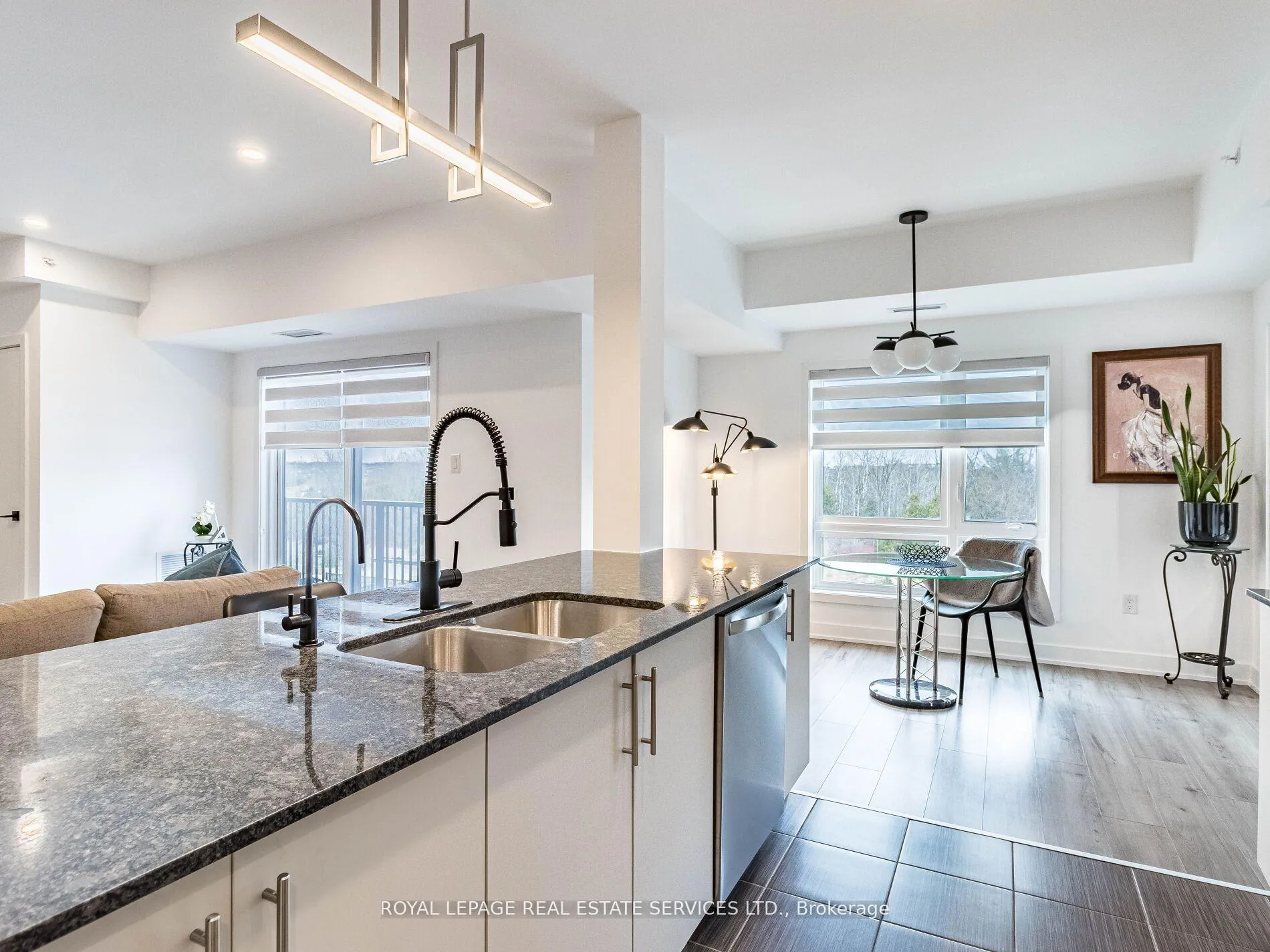Photo 23 of Unit 211, 10 Culinary Lane, Barrie, Rural Barrie Southeast — HOMEH