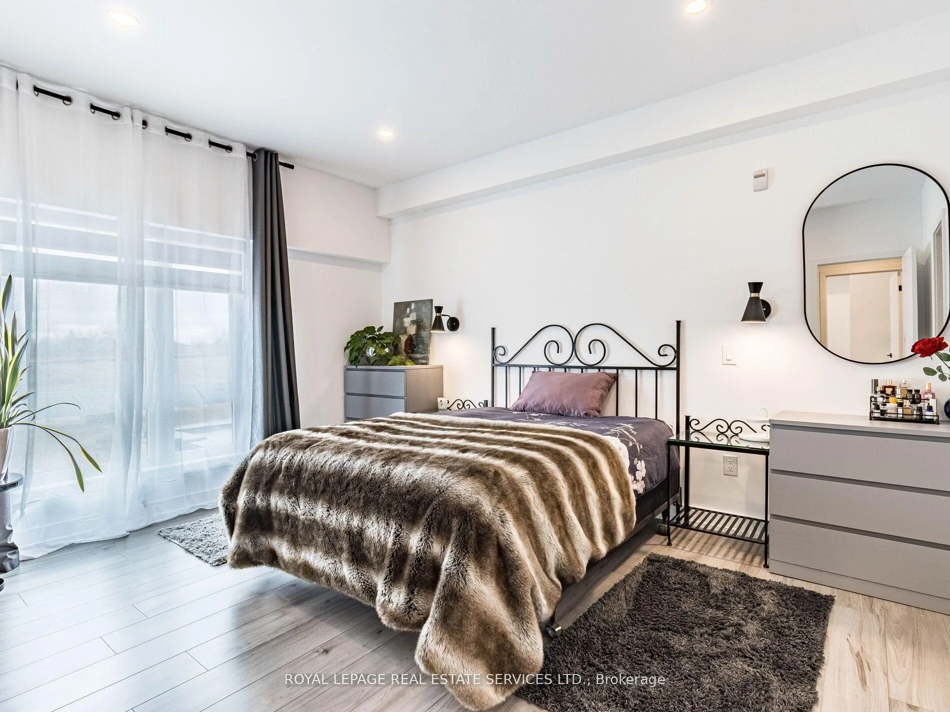 Photo 26 of Unit 211, 10 Culinary Lane, Barrie, Rural Barrie Southeast — HOMEH