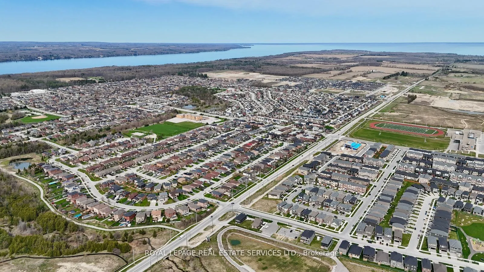 Photo 45 of Unit 211, 10 Culinary Lane, Barrie, Rural Barrie Southeast — HOMEH
