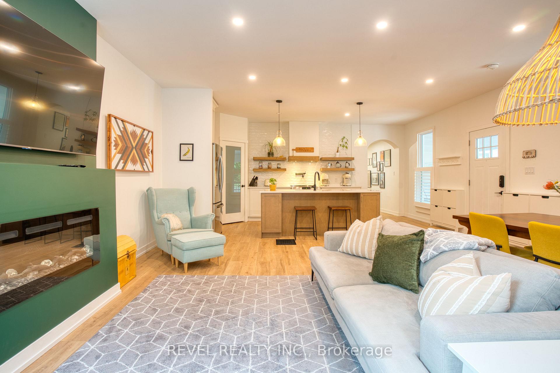 Photo 18 of 99 Elgin Street, St. Thomas — HOMEH