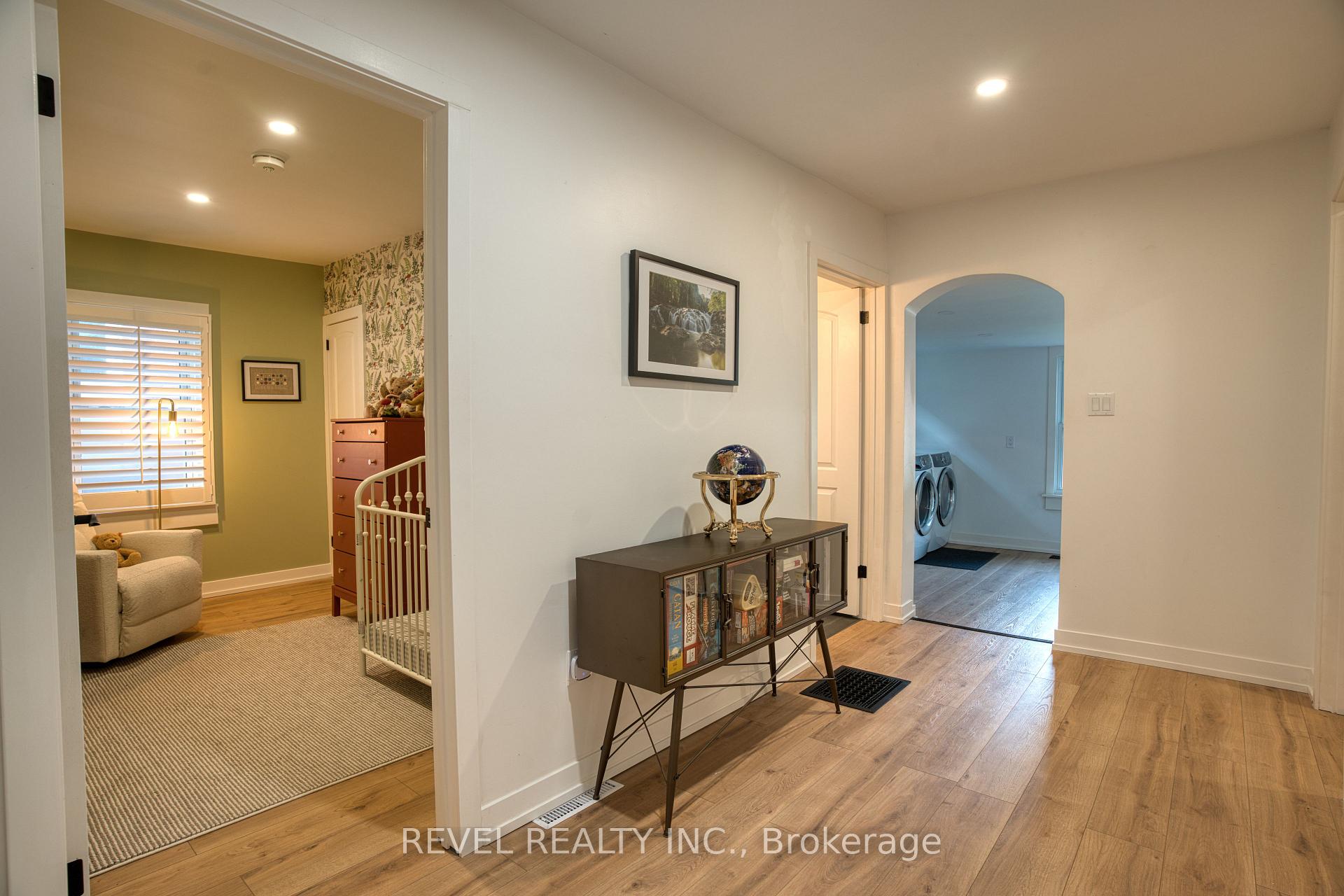 Photo 30 of 99 Elgin Street, St. Thomas — HOMEH