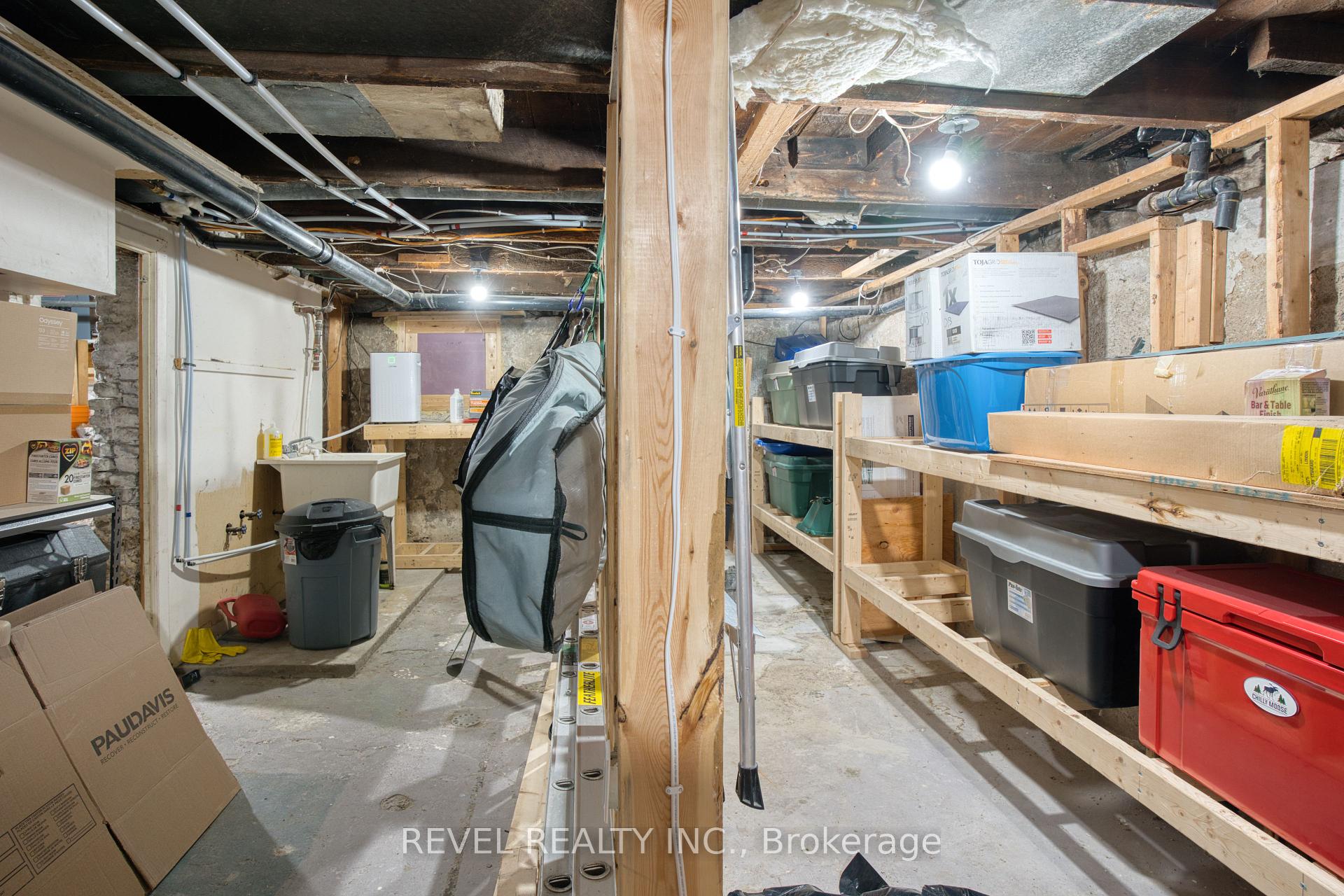 Photo 39 of 99 Elgin Street, St. Thomas — HOMEH