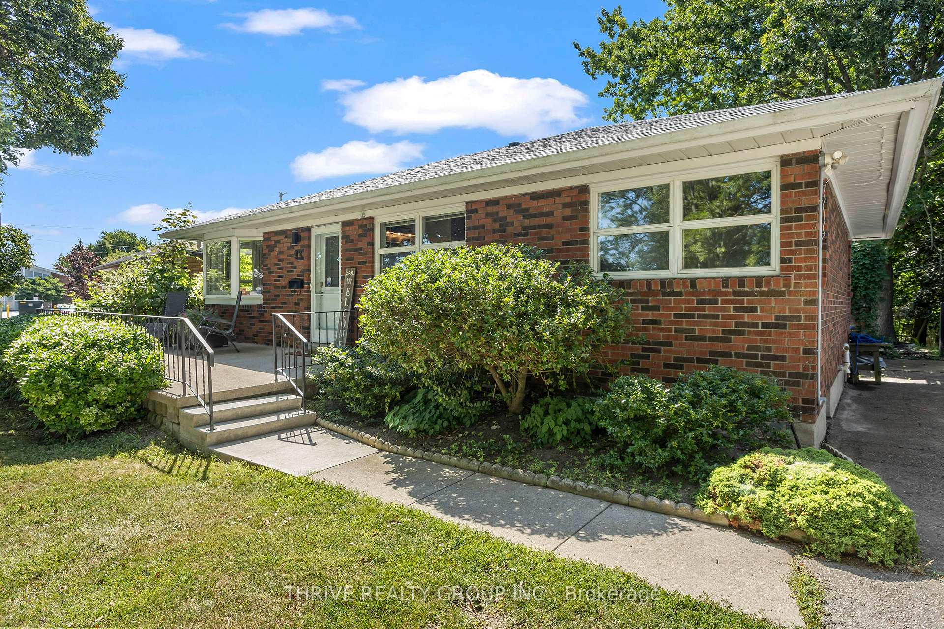 Photo 4 of 93 Mandeville Road, St. Thomas — HOMEH