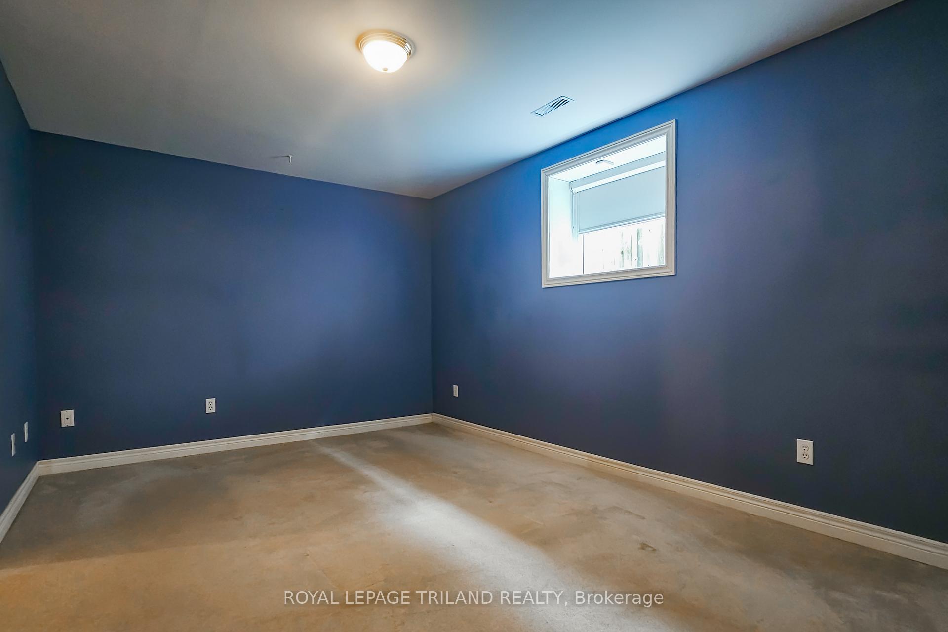 Photo 13 of 39 Juno Drive, St. Thomas — HOMEH