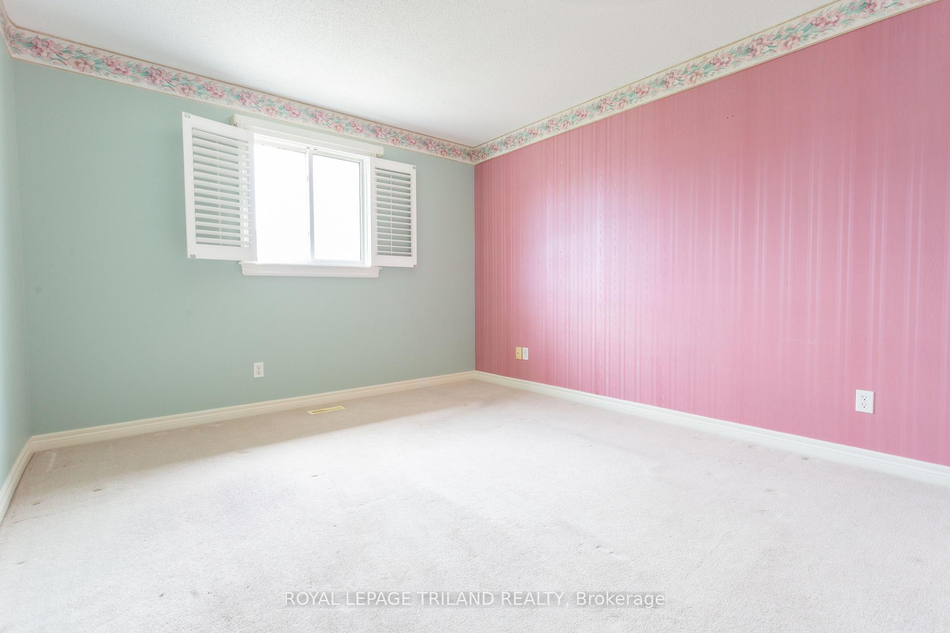 Photo 20 of 39 Juno Drive, St. Thomas — HOMEH