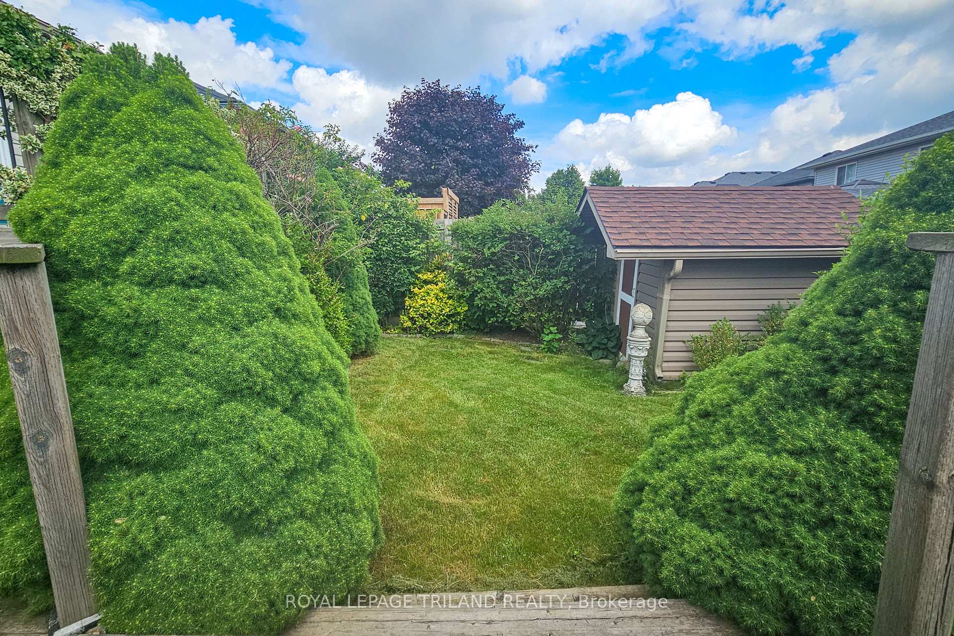 Photo 32 of 39 Juno Drive, St. Thomas — HOMEH