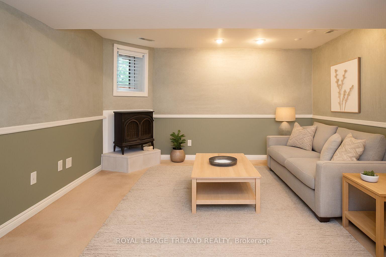 Photo 40 of 39 Juno Drive, St. Thomas — HOMEH