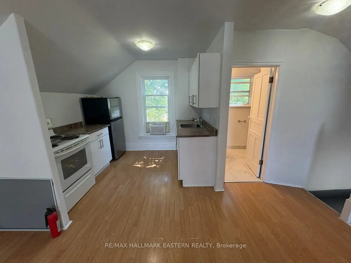 Photo 2 of Unit #2, 581 Paterson Street, Peterborough, Town Ward 3 — HOMEH