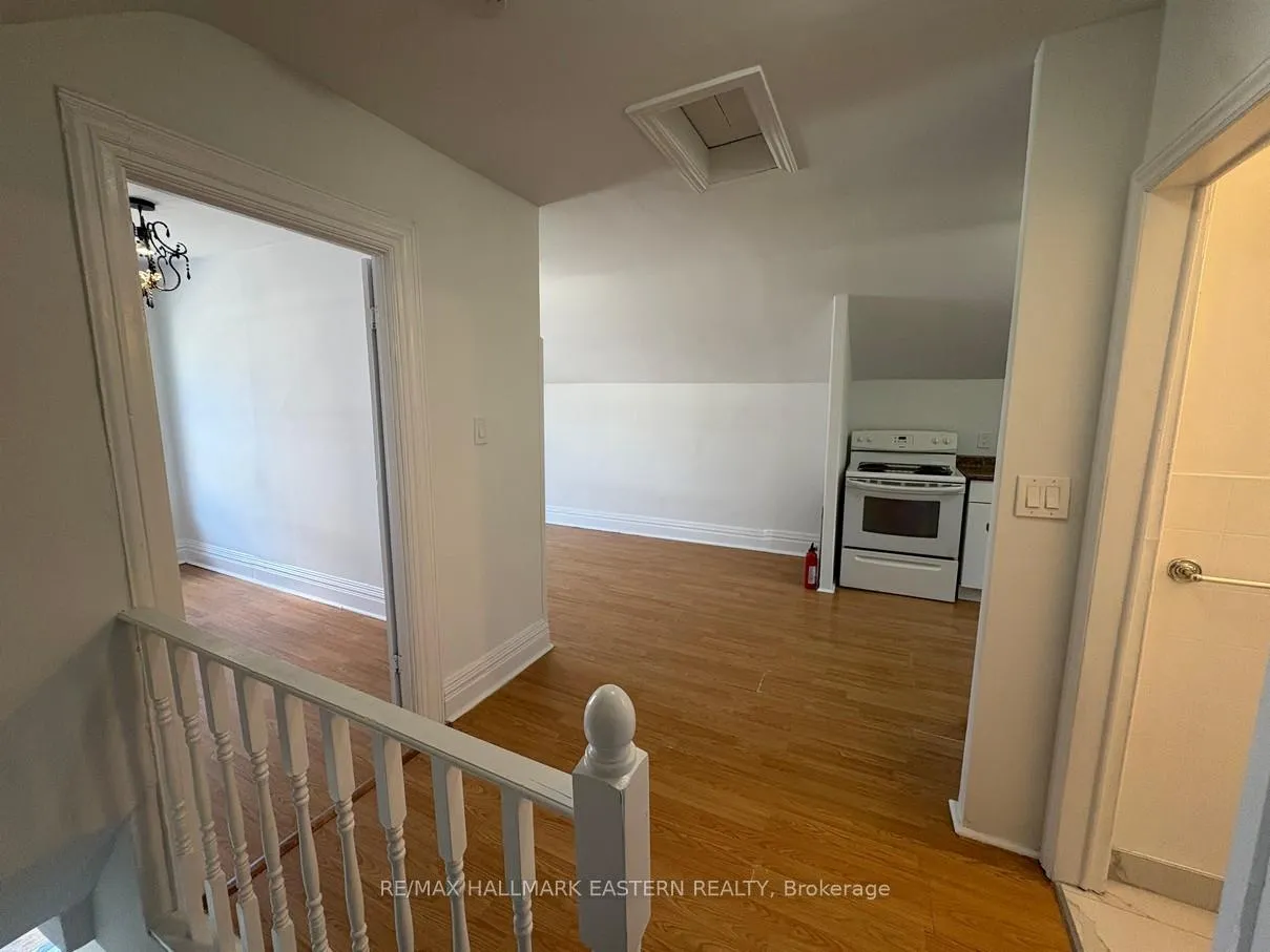 Photo 4 of Unit #2, 581 Paterson Street, Peterborough, Town Ward 3 — HOMEH