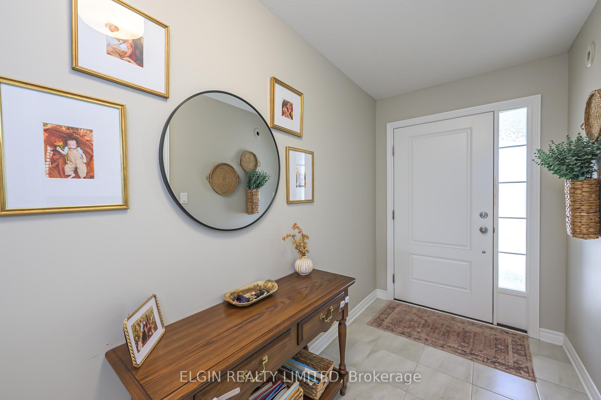 Photo 15 of 24 Ashberry Place, St. Thomas — HOMEH