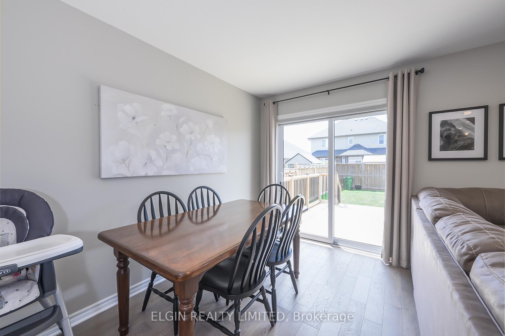 Photo 20 of 24 Ashberry Place, St. Thomas — HOMEH