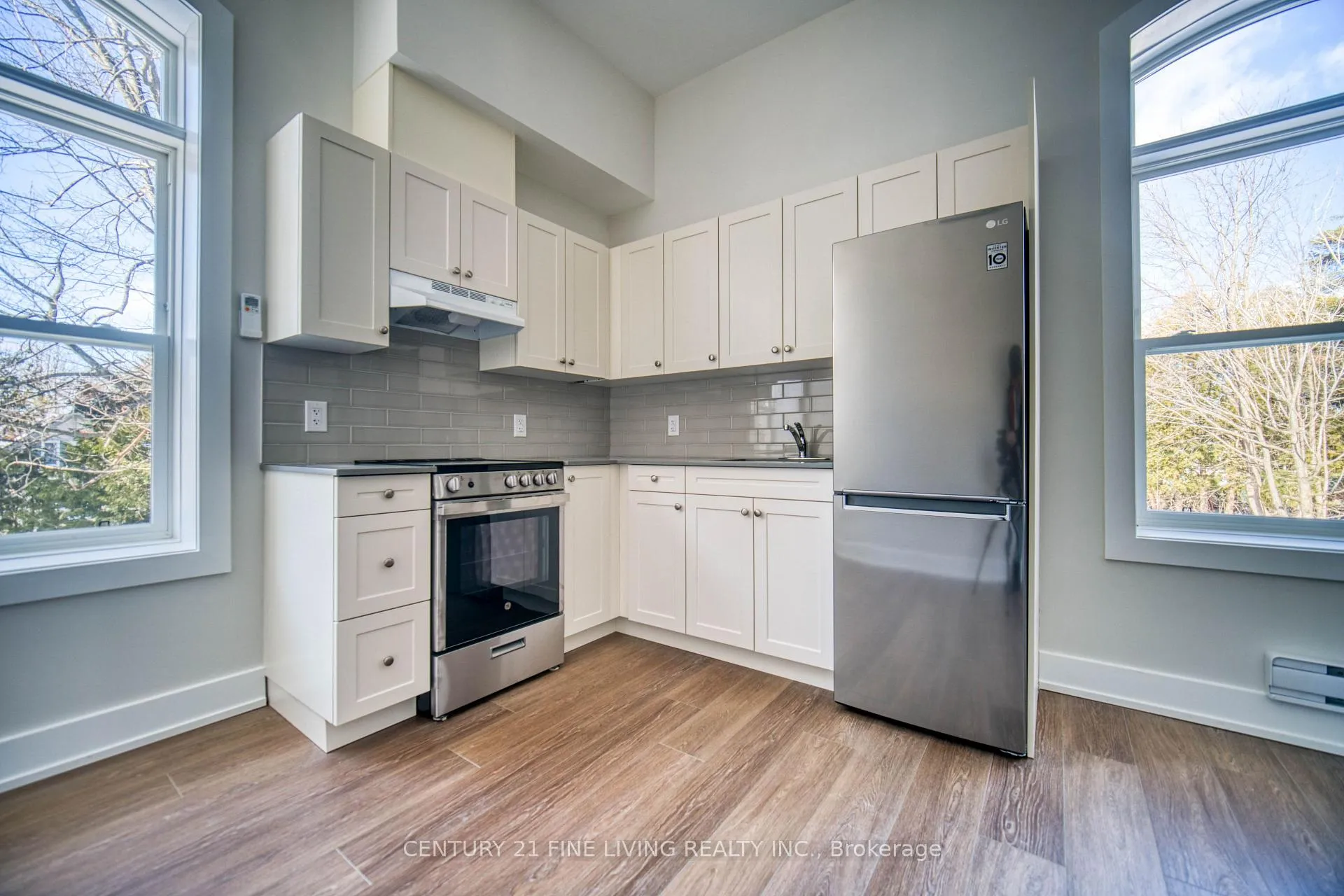 Photo 18 of 1614 Ridge Road E, Oro-Medonte, Hawkestone — HOMEH