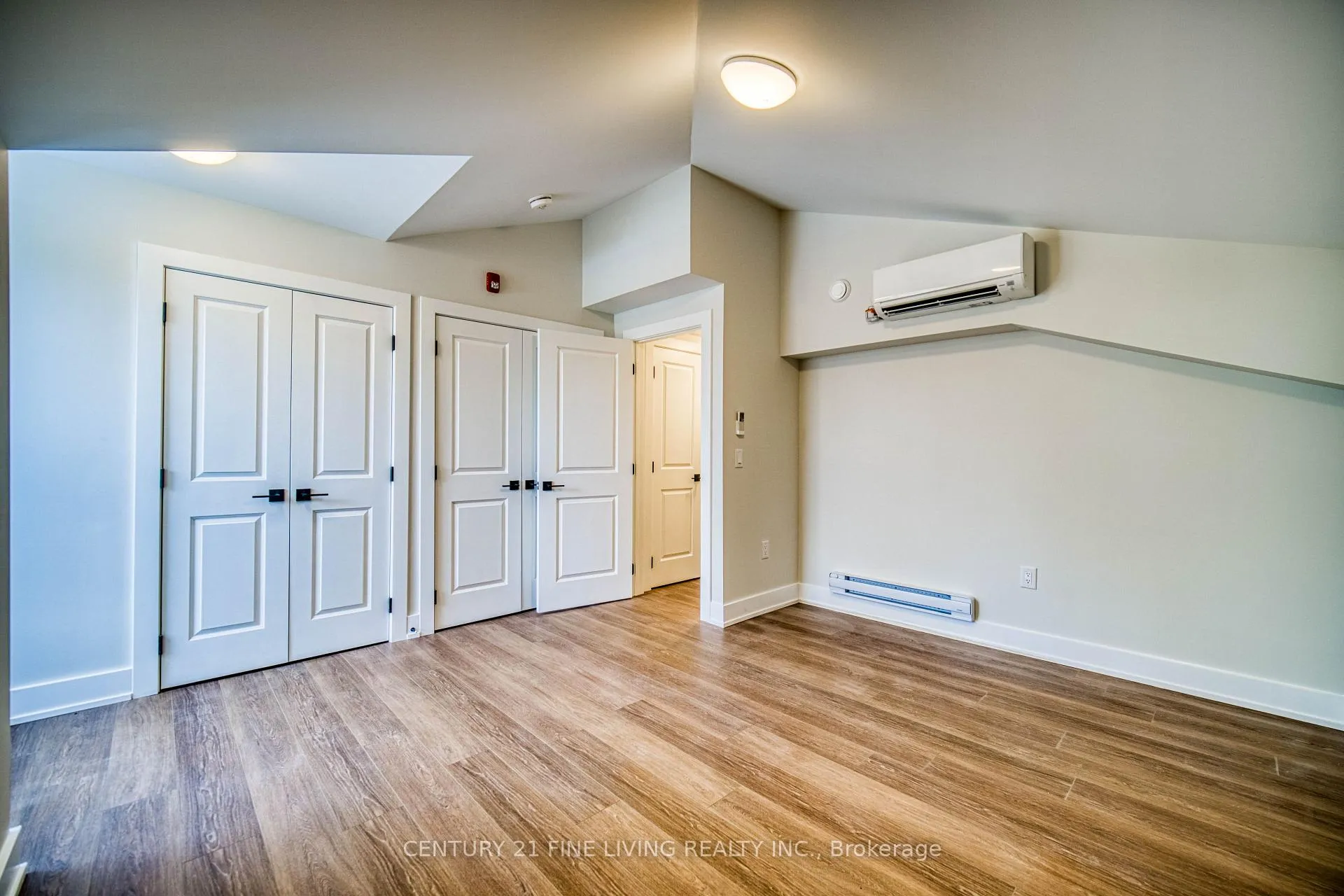Photo 25 of 1614 Ridge Road E, Oro-Medonte, Hawkestone — HOMEH