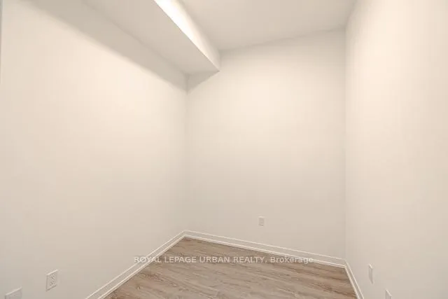 Photo 10 of Unit 3608, 8 Interchange Way, Vaughan, Vaughan Corporate Centre — HOMEH