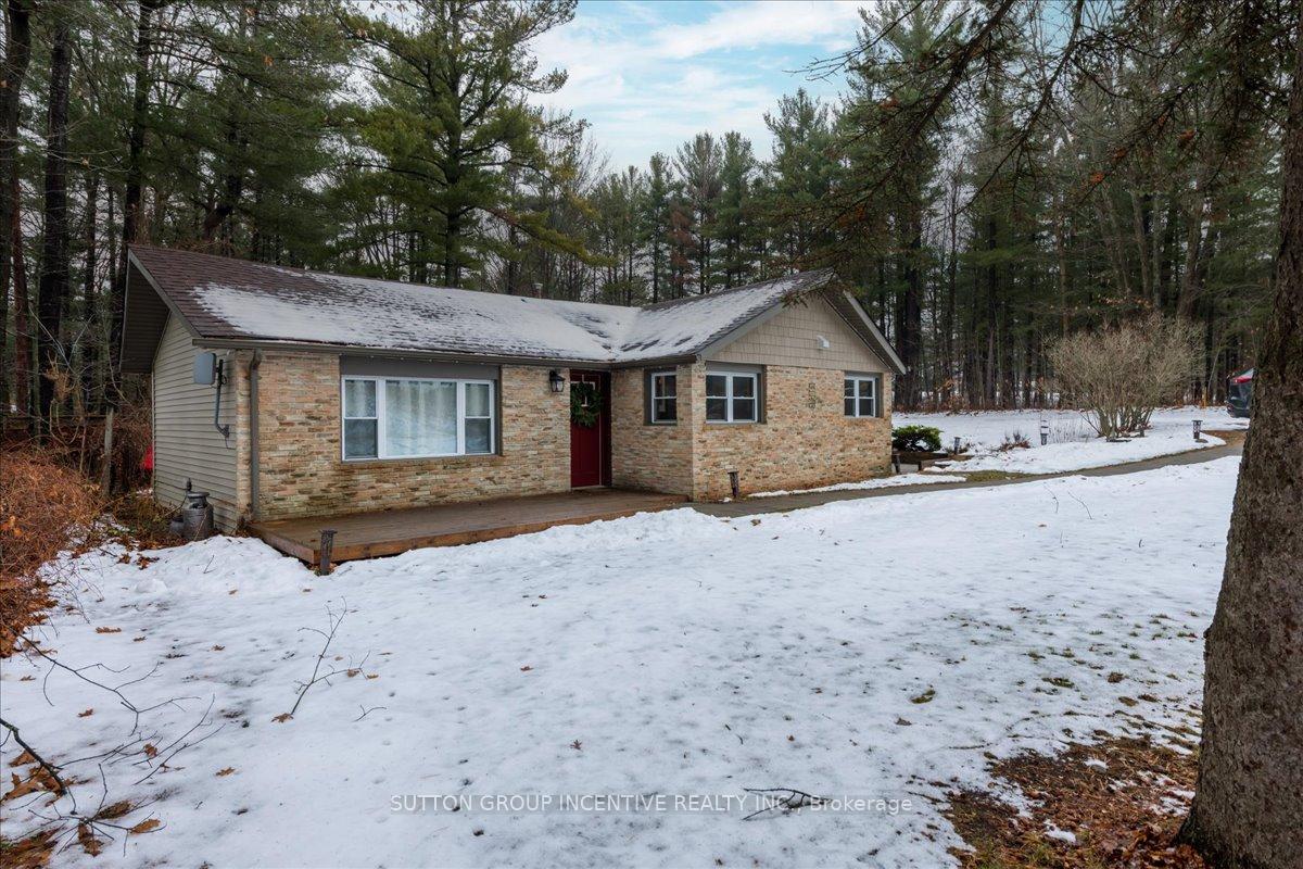 Photo 2 of 2084 Sunnidale Road, Springwater, Rural Springwater — HOMEH