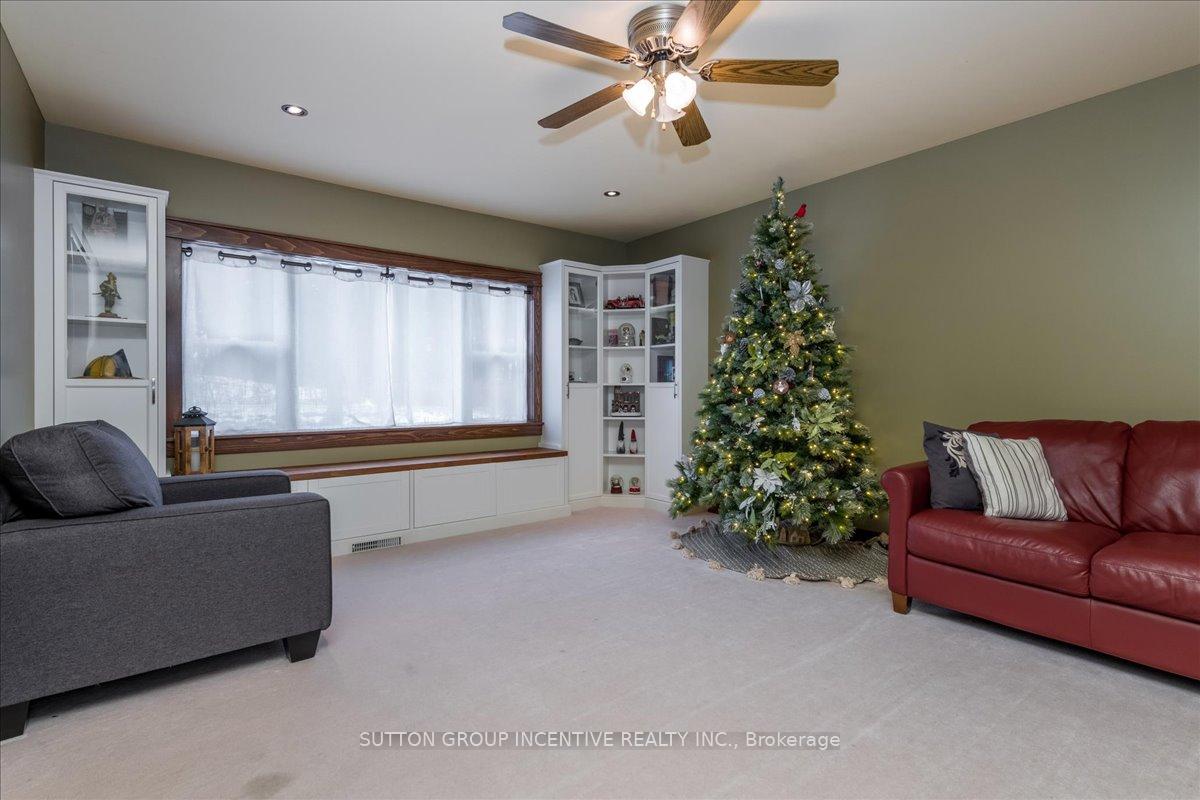 Photo 5 of 2084 Sunnidale Road, Springwater, Rural Springwater — HOMEH