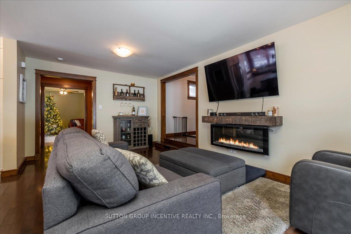 Photo 8 of 2084 Sunnidale Road, Springwater, Rural Springwater — HOMEH