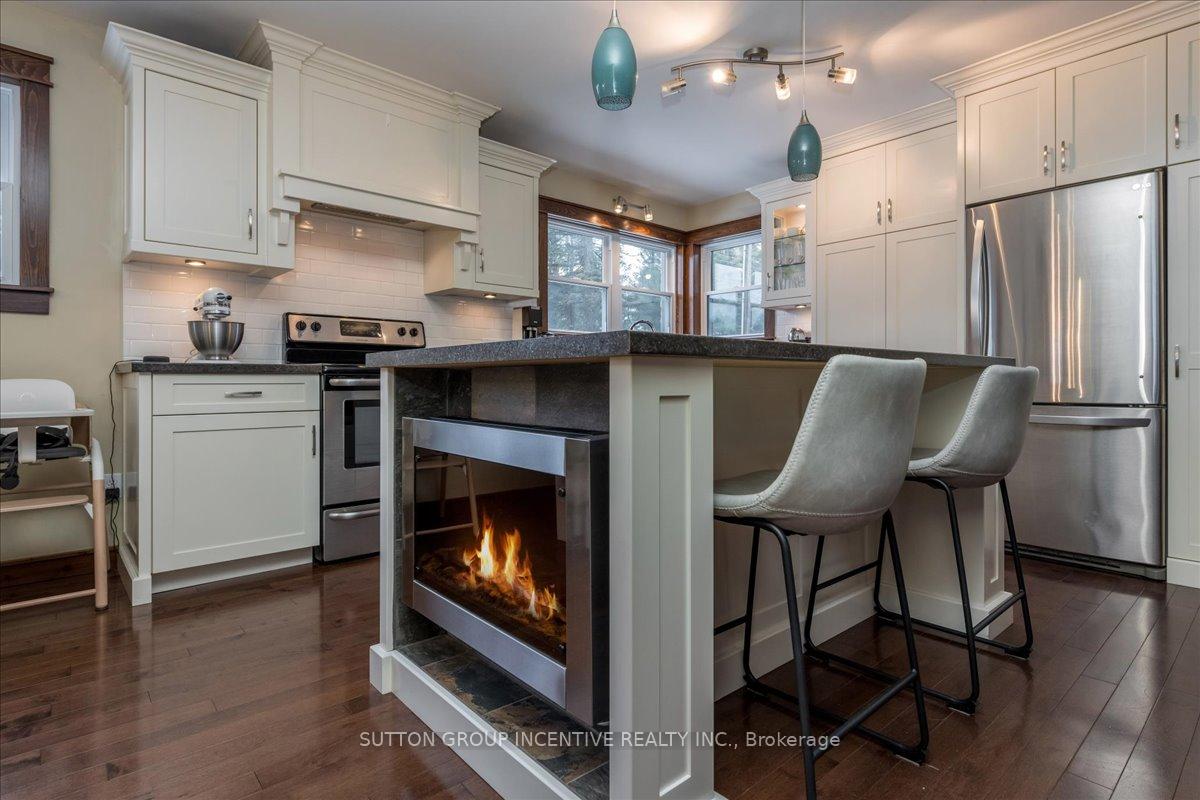 Photo 12 of 2084 Sunnidale Road, Springwater, Rural Springwater — HOMEH