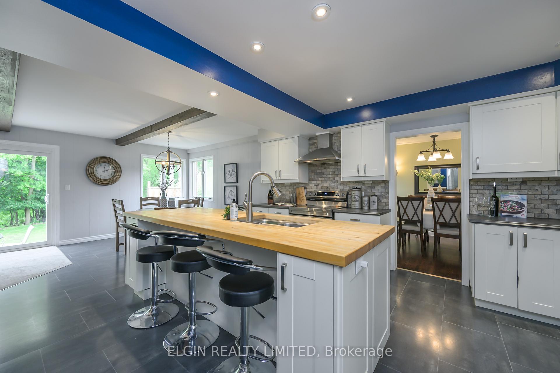 Photo 16 of 17 Glanworth Avenue, St. Thomas — HOMEH
