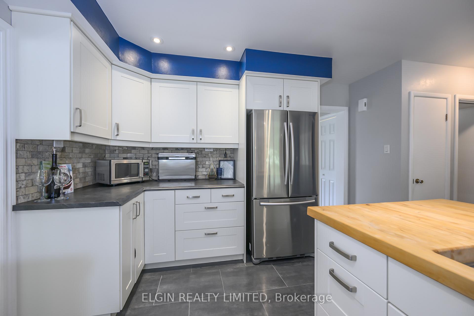 Photo 18 of 17 Glanworth Avenue, St. Thomas — HOMEH