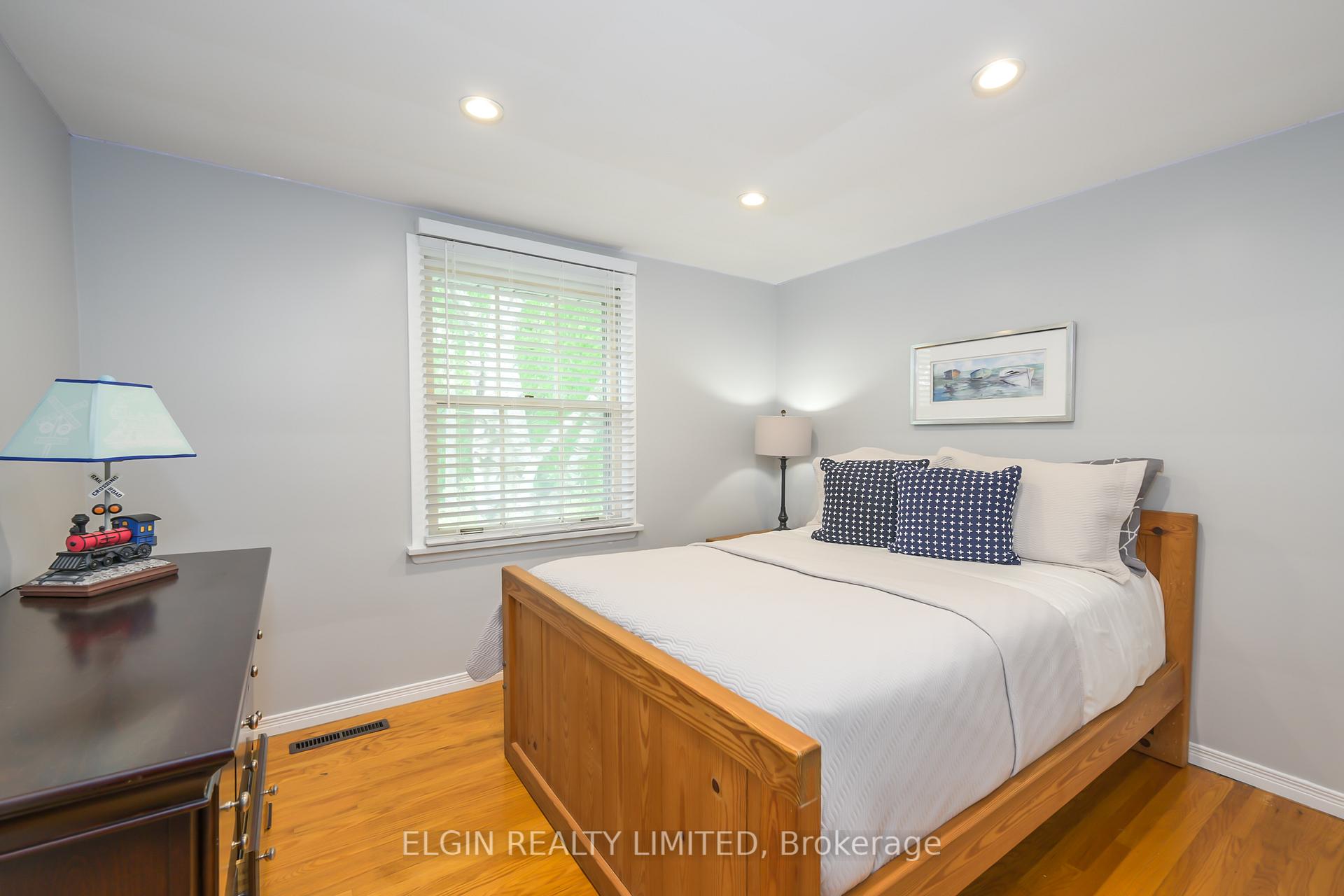 Photo 32 of 17 Glanworth Avenue, St. Thomas — HOMEH