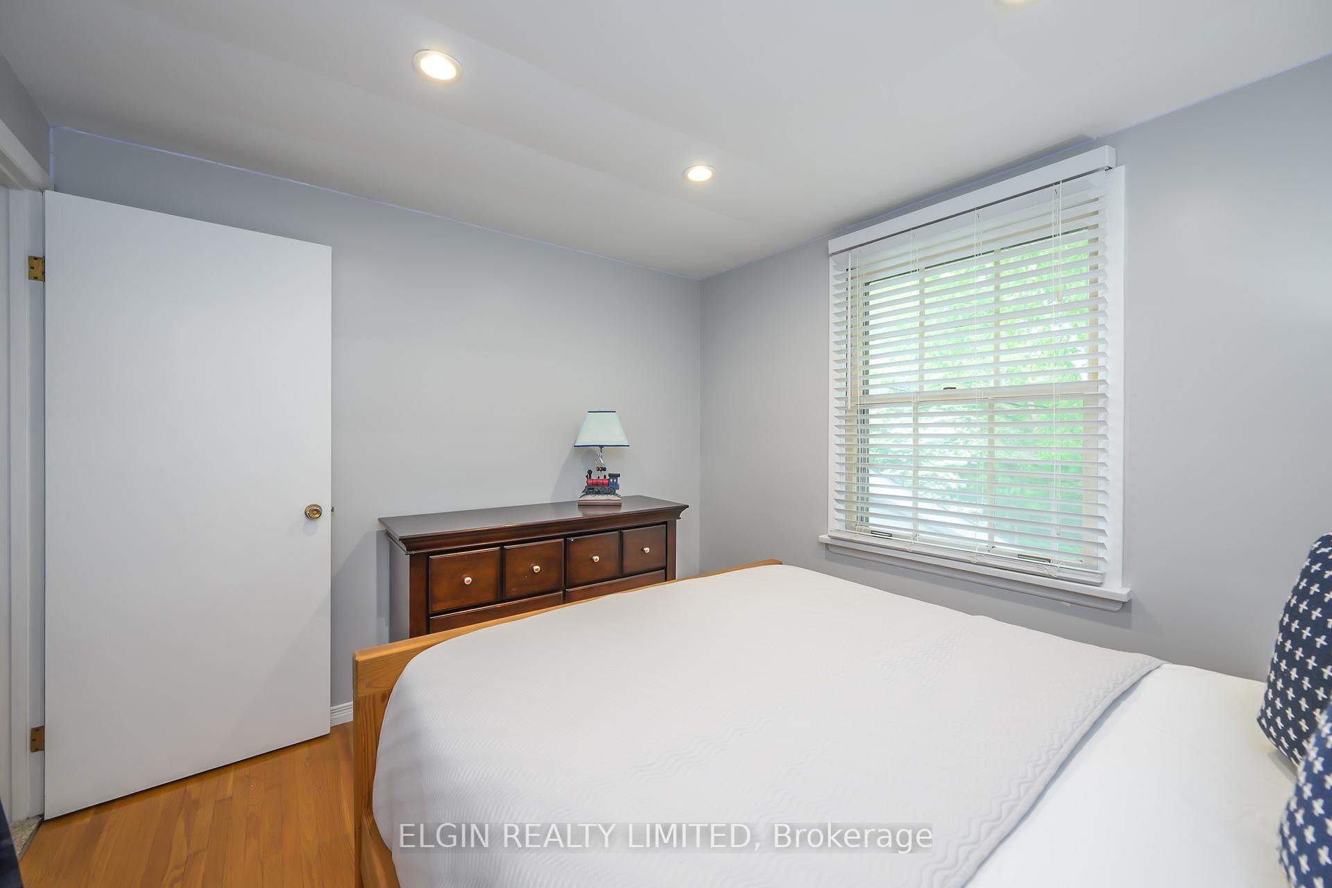 Photo 33 of 17 Glanworth Avenue, St. Thomas — HOMEH