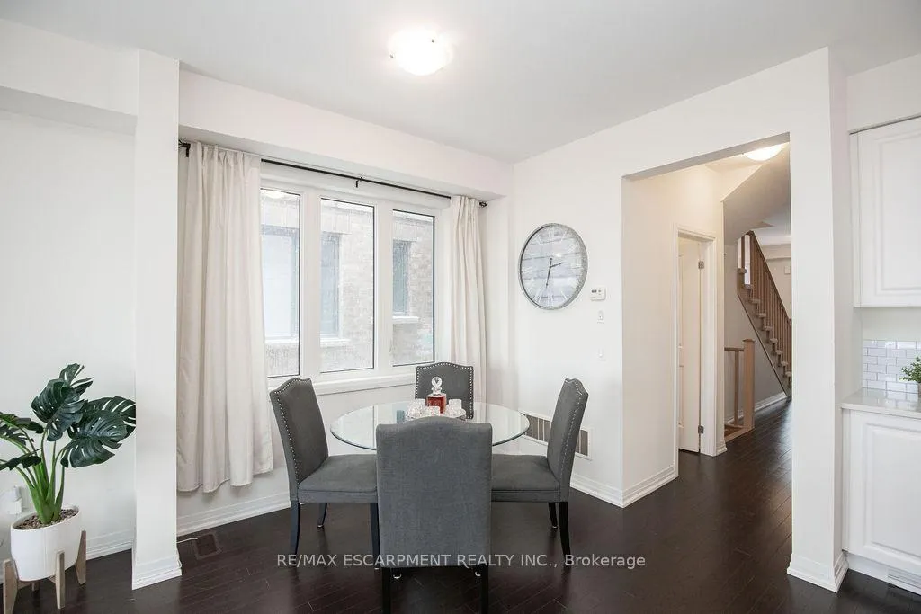 Photo 8 of 66 Freedom Crescent, Hamilton, Airport Employment Area — HOMEH