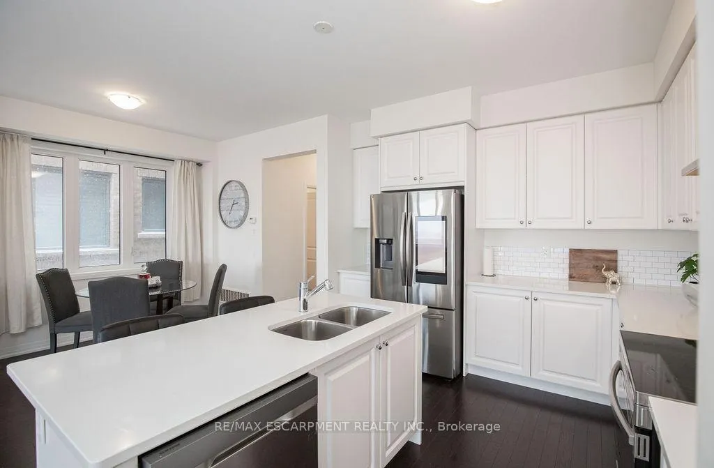 Photo 13 of 66 Freedom Crescent, Hamilton, Airport Employment Area — HOMEH