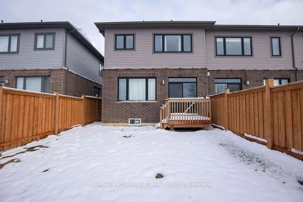 Photo 42 of 66 Freedom Crescent, Hamilton, Airport Employment Area — HOMEH