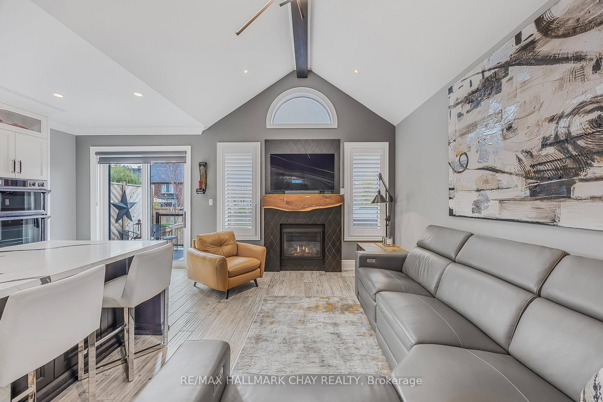 Photo 10 of 51 Cameron Street, Springwater, Centre Vespra — HOMEH