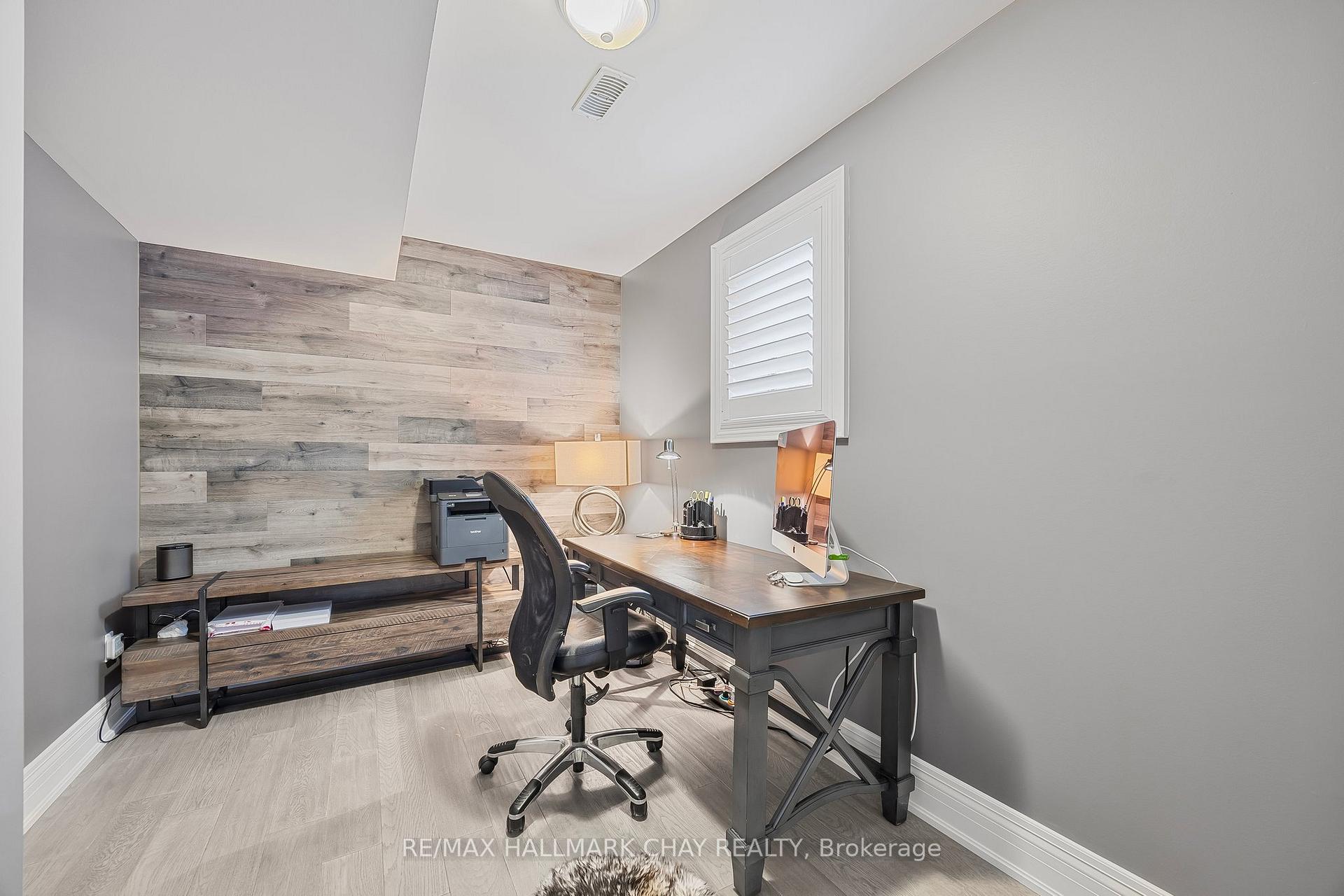 Photo 25 of 51 Cameron Street, Springwater, Centre Vespra — HOMEH