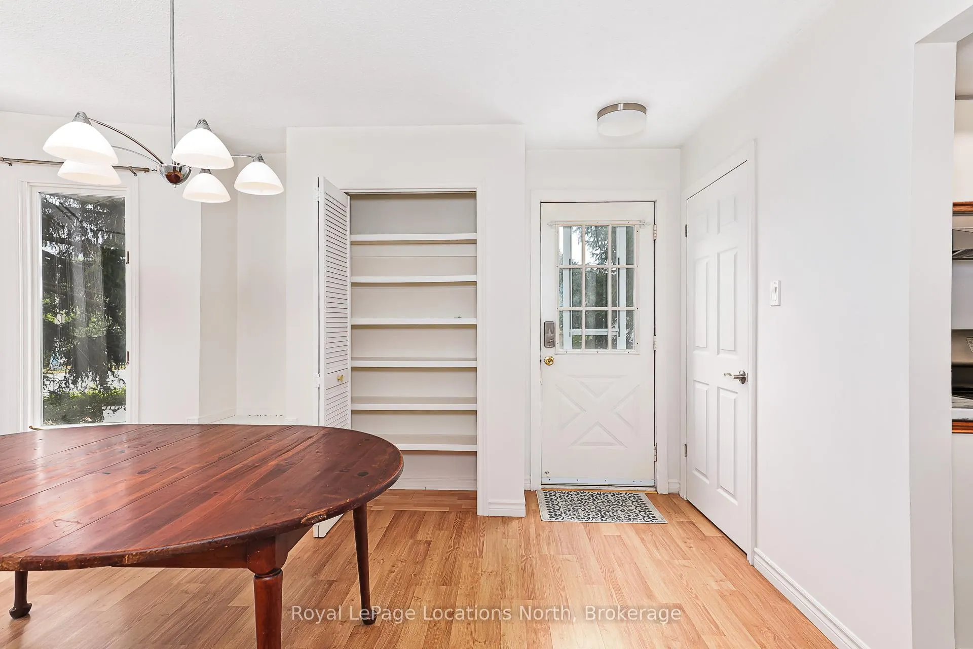Photo 10 of 399 Spruce Street, Collingwood — HOMEH