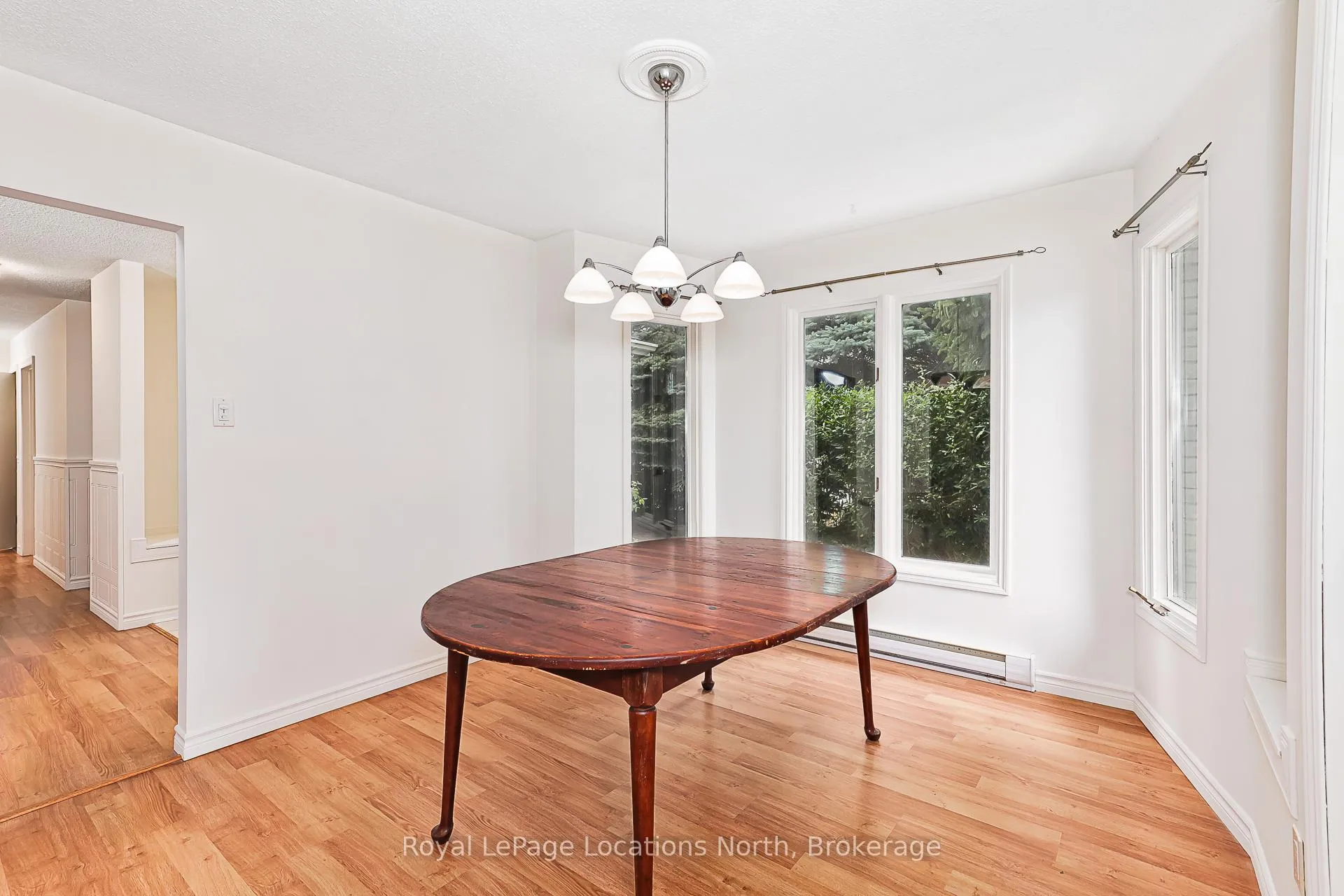 Photo 11 of 399 Spruce Street, Collingwood — HOMEH