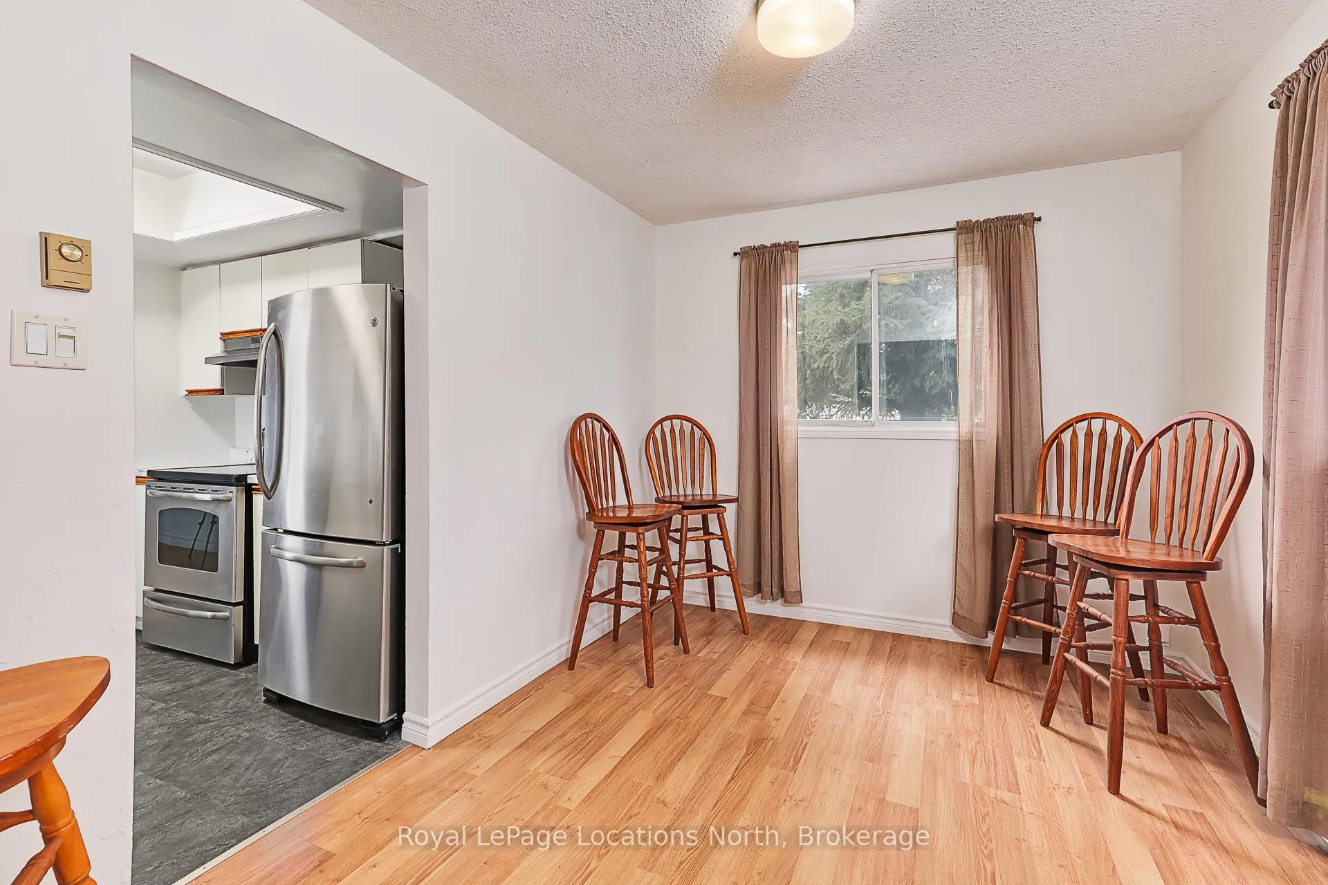 Photo 15 of 399 Spruce Street, Collingwood — HOMEH