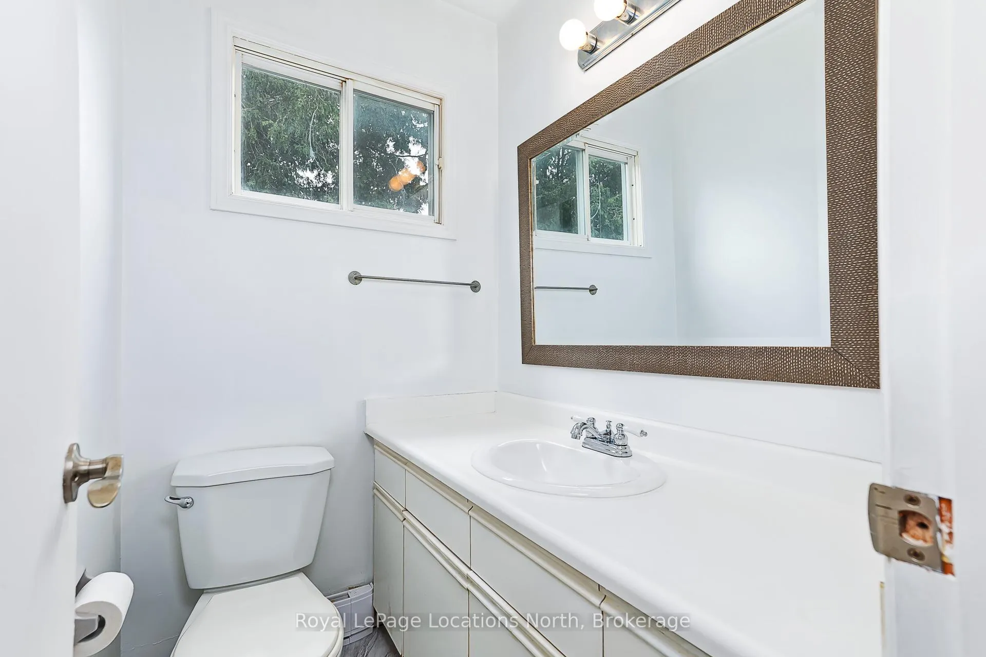 Photo 27 of 399 Spruce Street, Collingwood — HOMEH