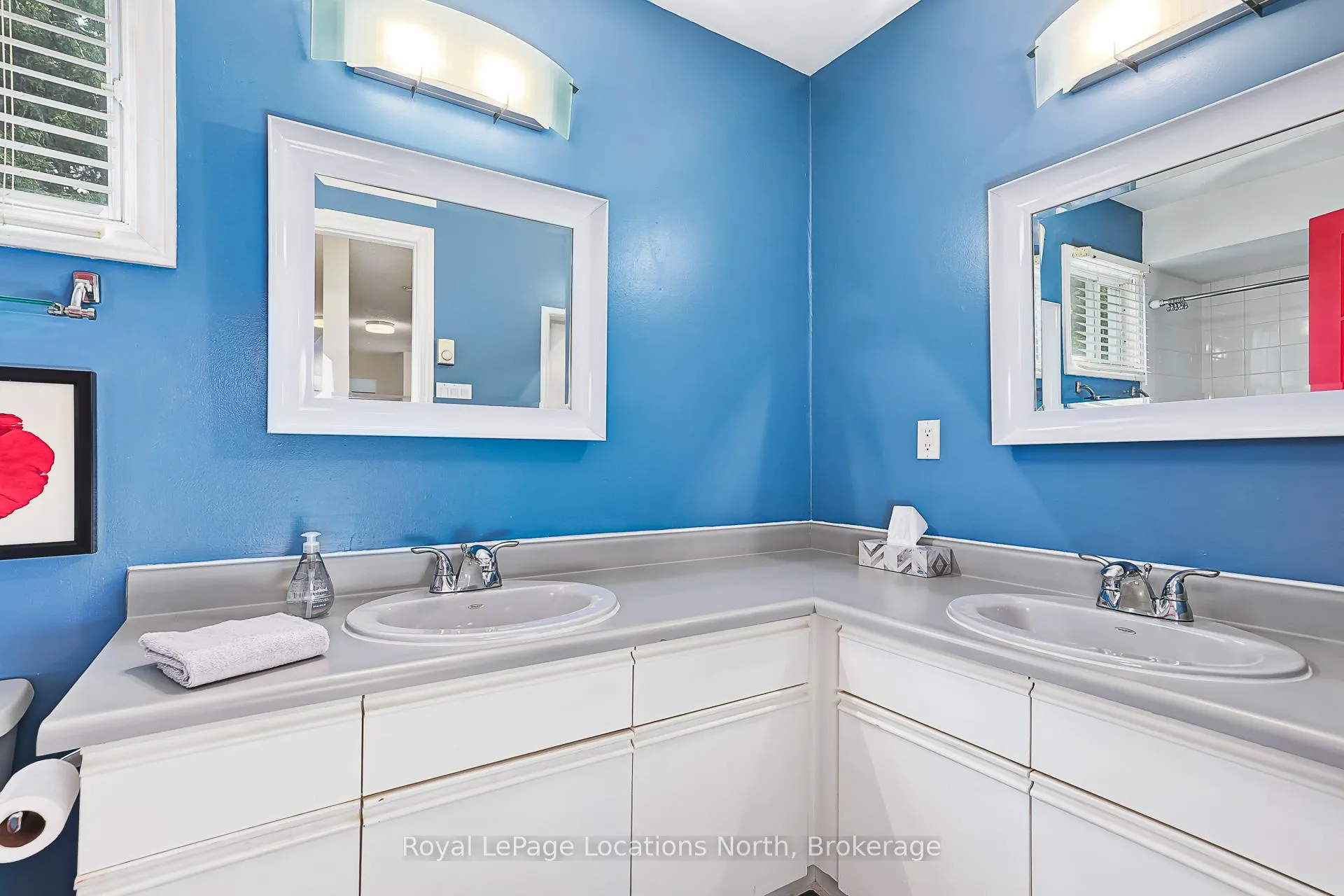 Photo 35 of 399 Spruce Street, Collingwood — HOMEH