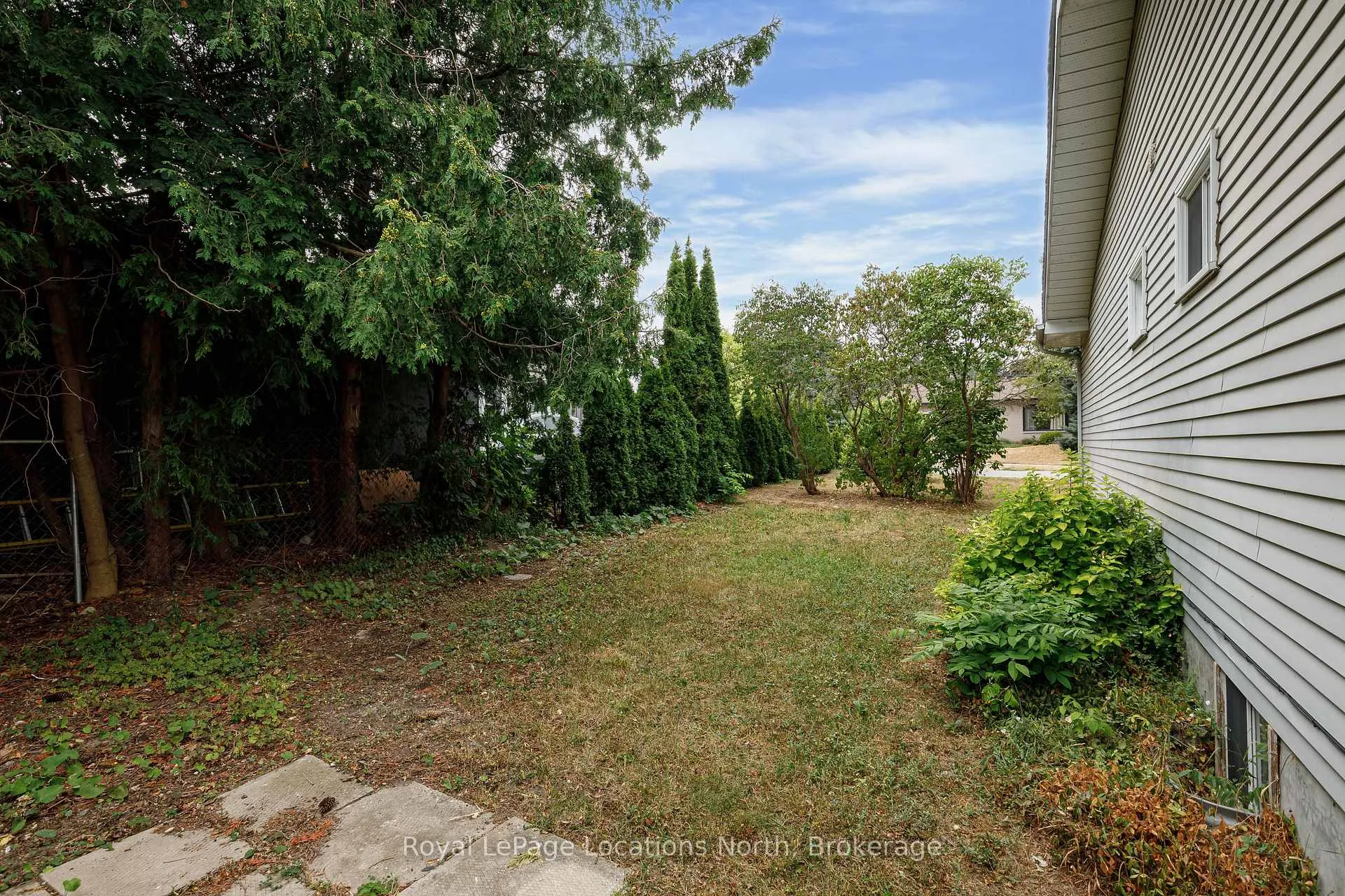 Photo 40 of 399 Spruce Street, Collingwood — HOMEH