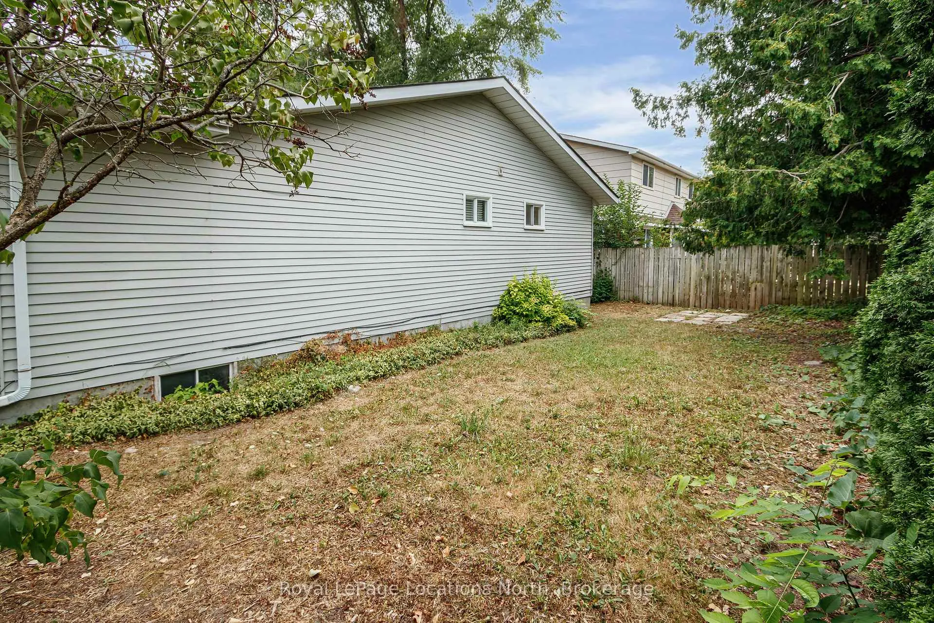Photo 45 of 399 Spruce Street, Collingwood — HOMEH