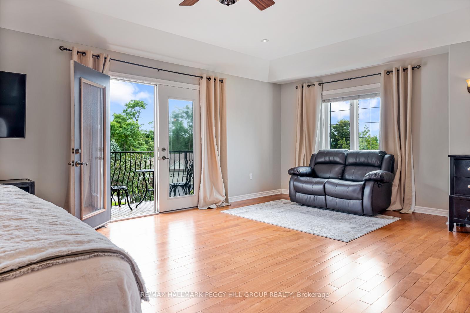 Photo 11 of 13 Bridle Trail, Springwater, Midhurst — HOMEH