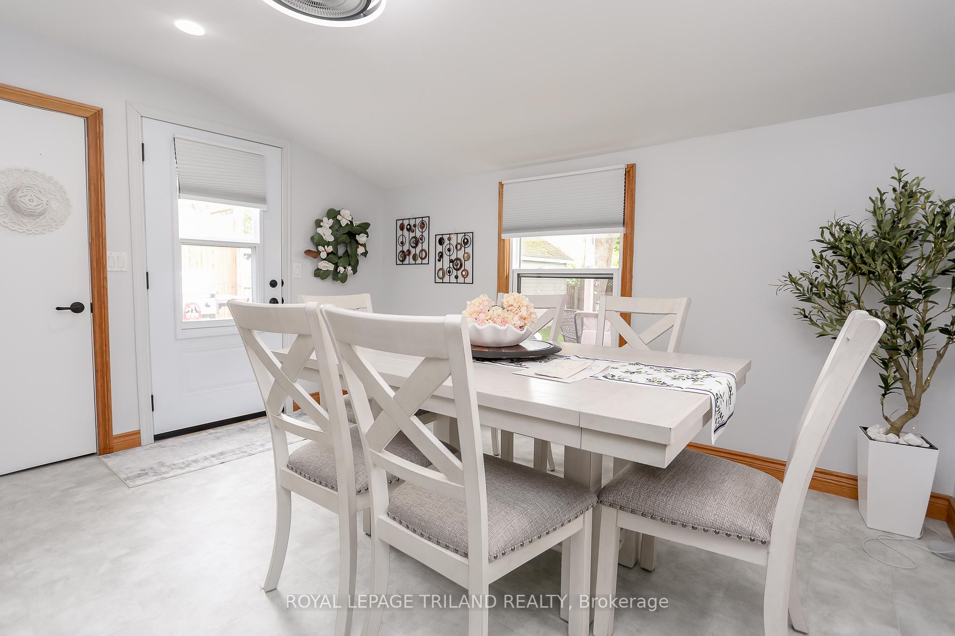 Photo 13 of 51 Locust Street, St. Thomas — HOMEH