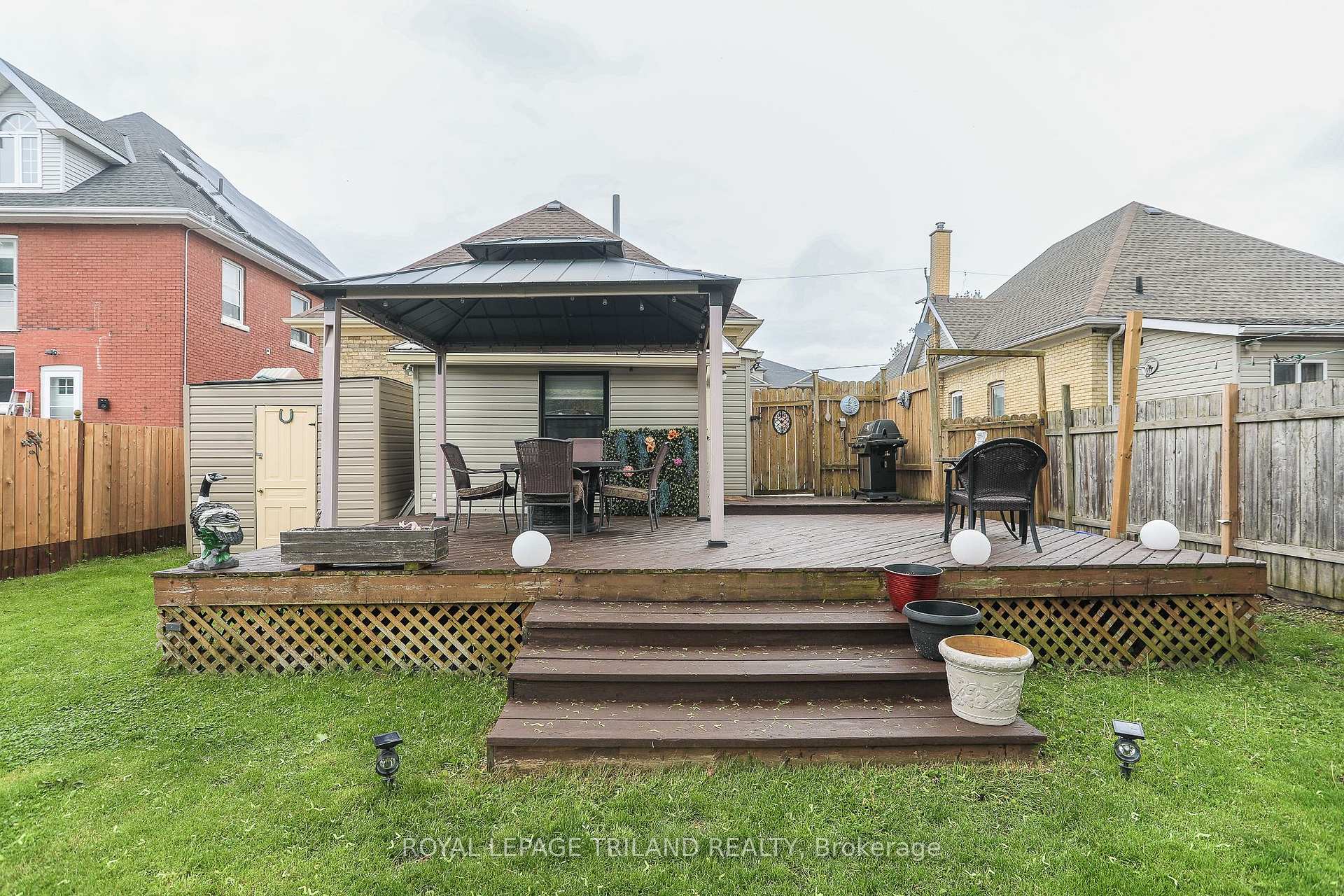 Photo 33 of 51 Locust Street, St. Thomas — HOMEH