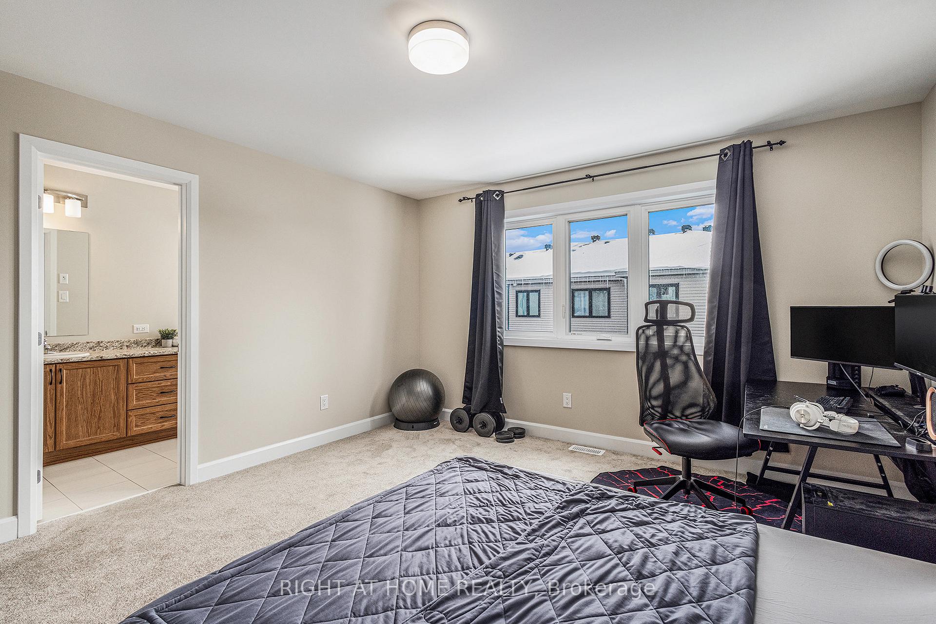Photo 13 of 907 Orvieto Way, Ottawa, Remainder of Stittsville & Area — HOMEH