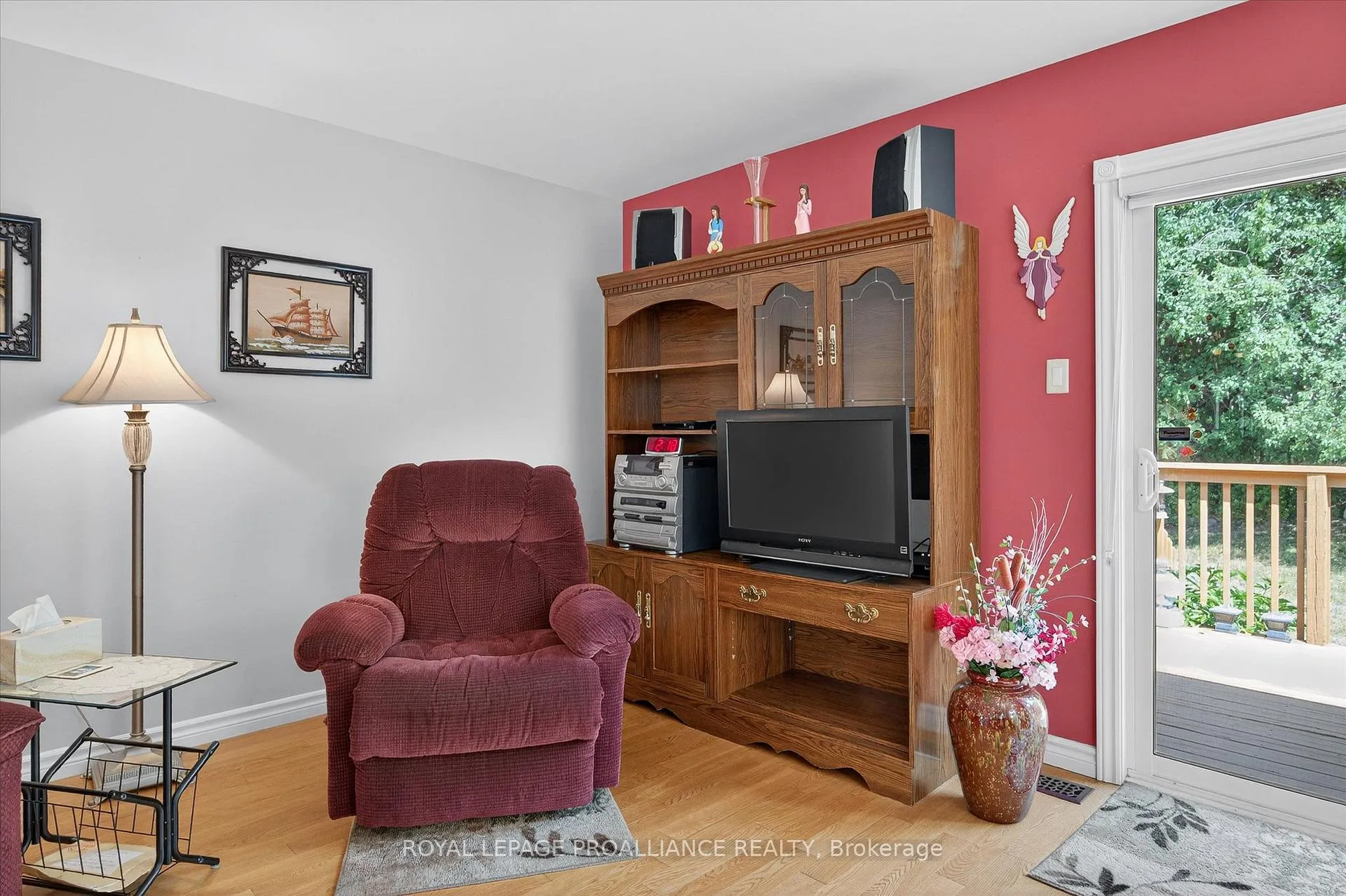 Photo 124 of 337 Bianco Crescent, Peterborough, Monaghan Ward 2 — HOMEH