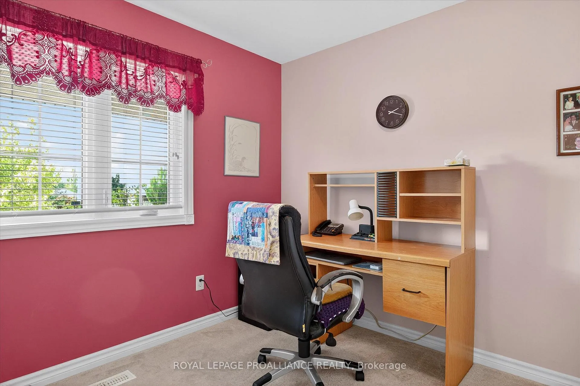 Photo 299 of 337 Bianco Crescent, Peterborough, Monaghan Ward 2 — HOMEH