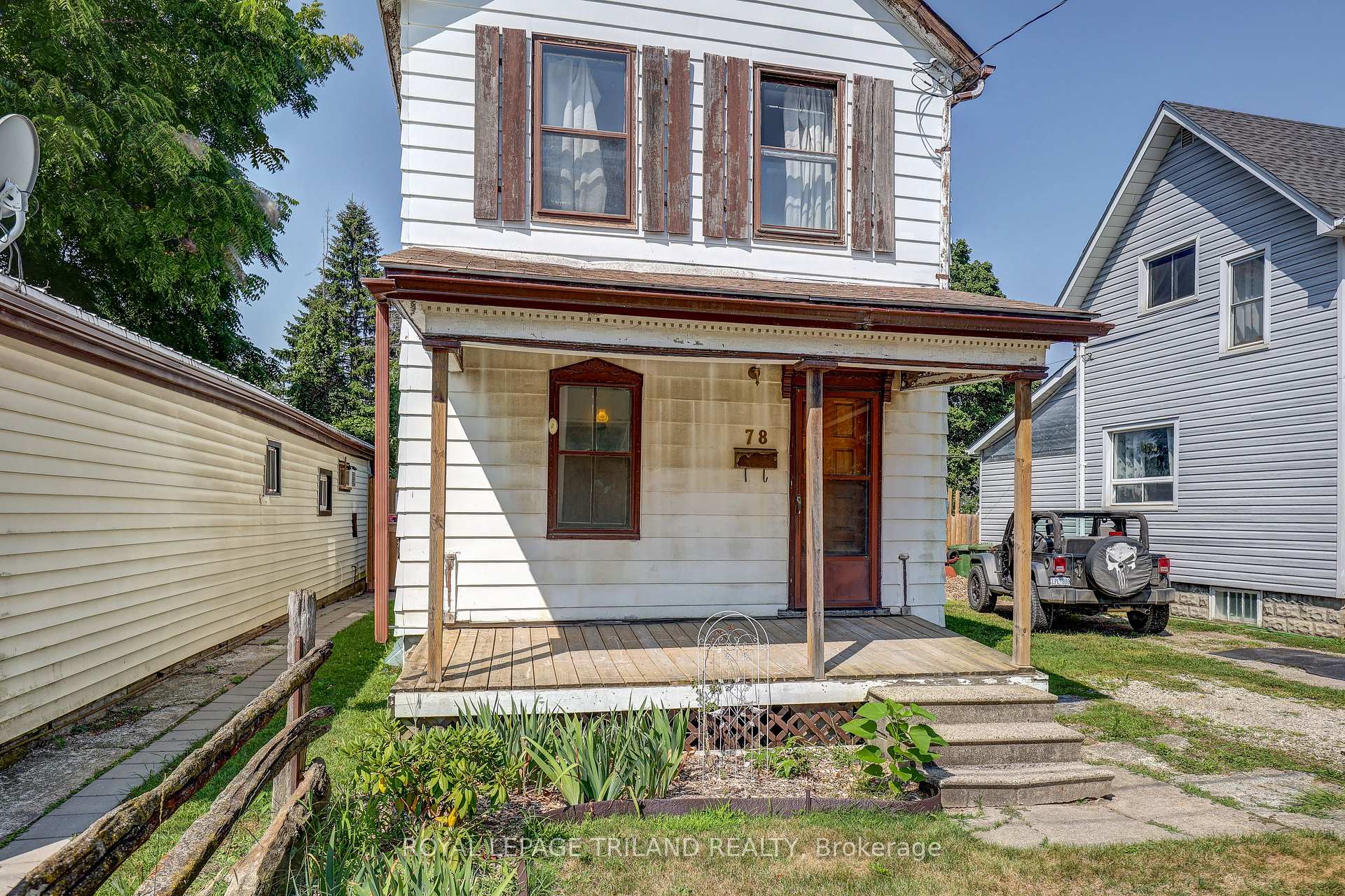 Photo 1 of 78 Manitoba Street, St. Thomas — HOMEH