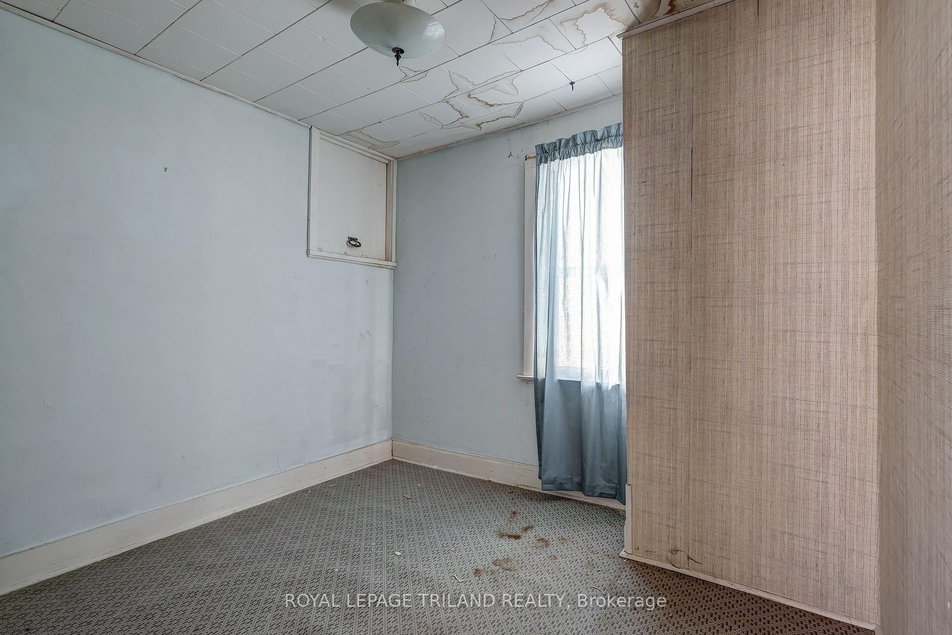 Photo 26 of 78 Manitoba Street, St. Thomas — HOMEH