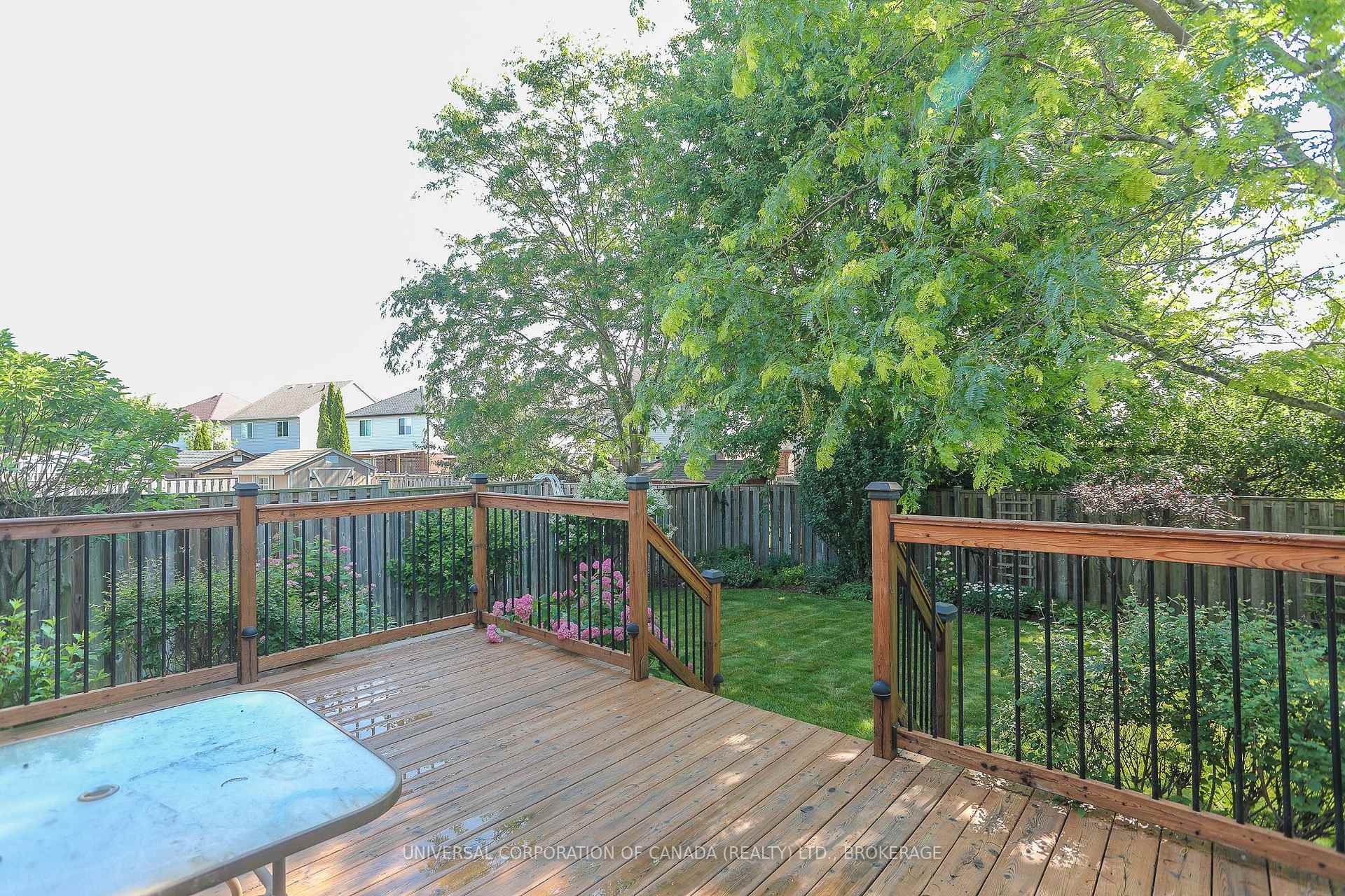 Photo 44 of 19 Harvest Court, St. Thomas — HOMEH