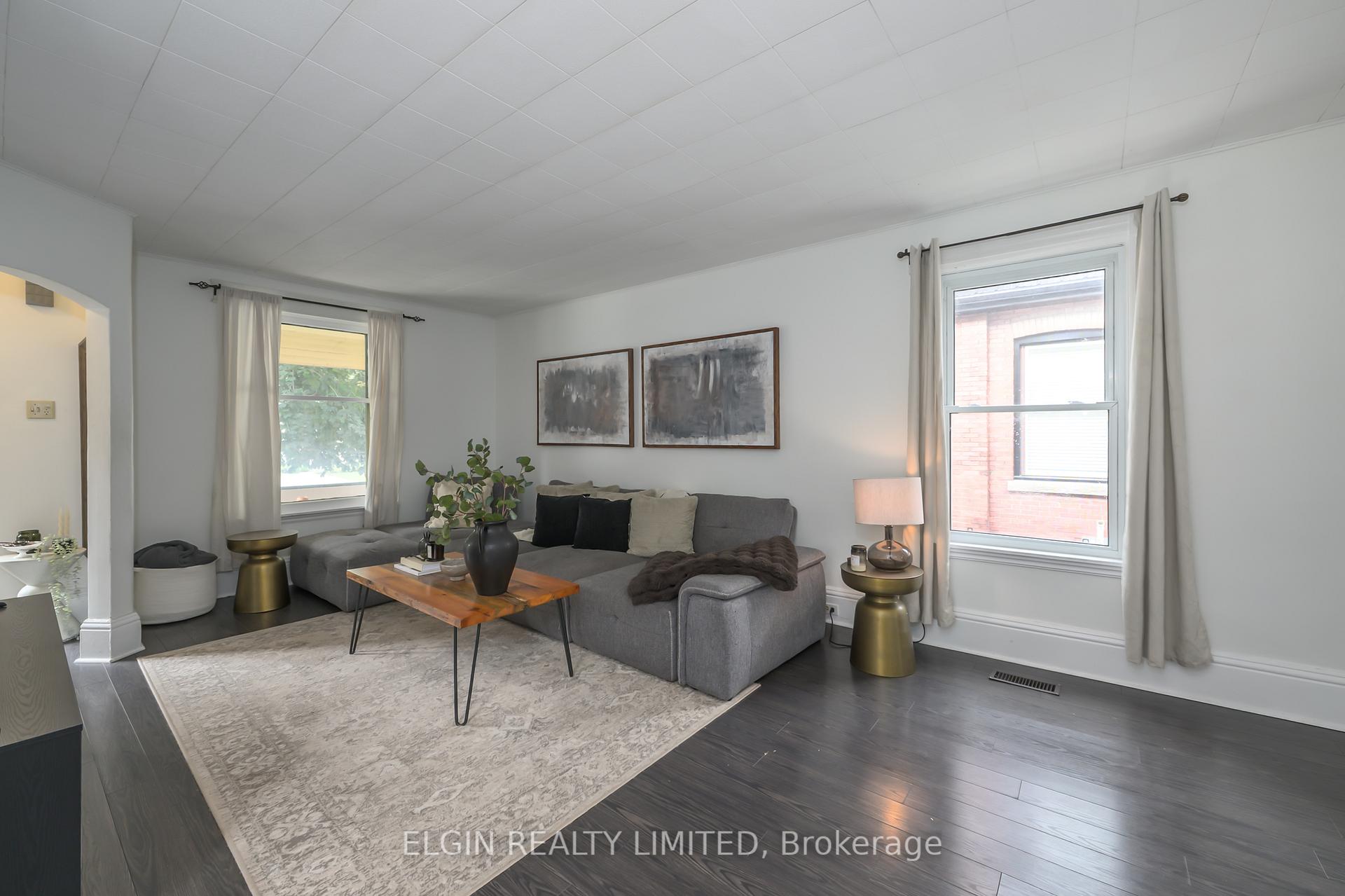Photo 2 of 24 Maple Street, St. Thomas — HOMEH