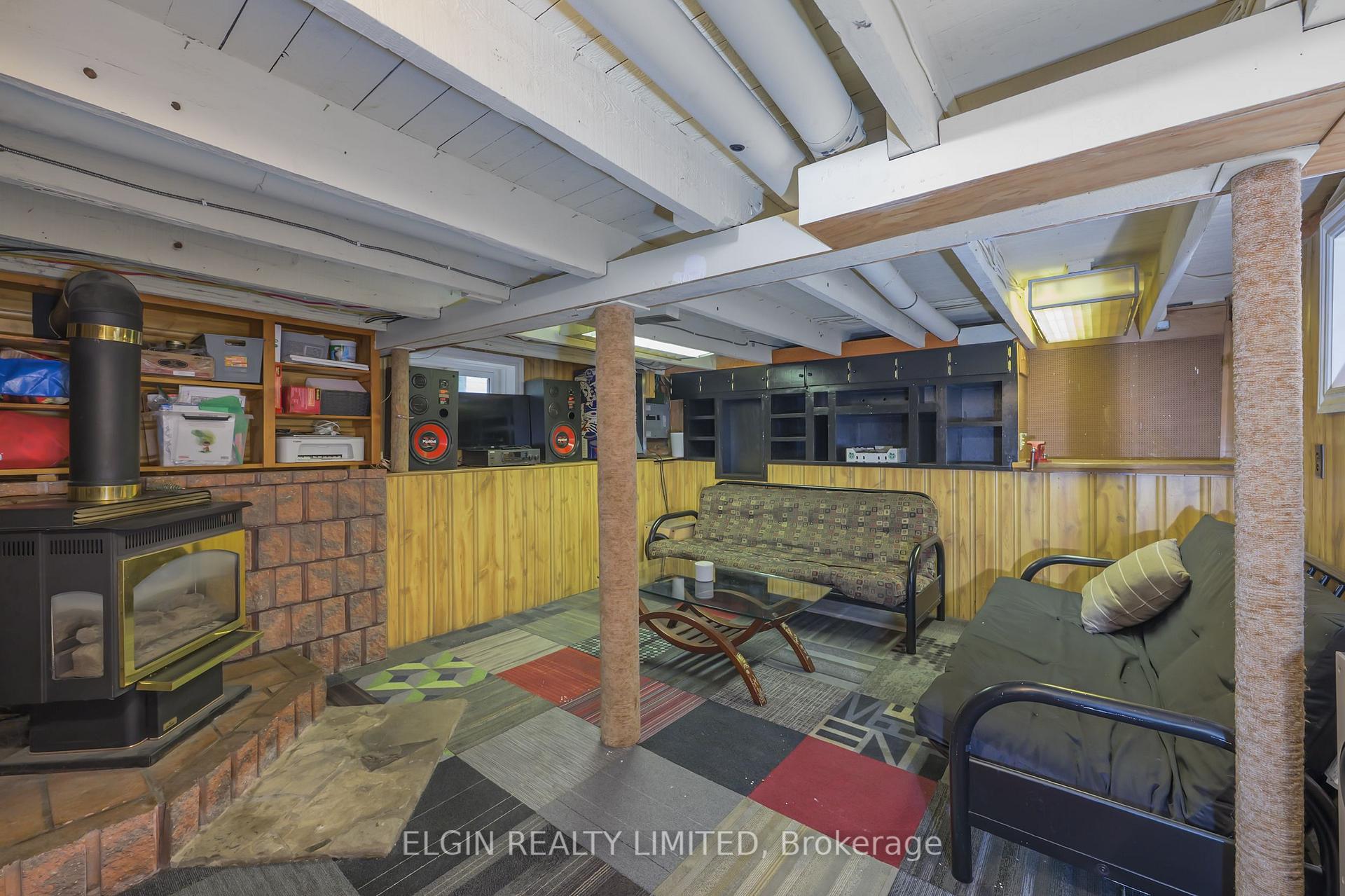Photo 17 of 24 Maple Street, St. Thomas — HOMEH